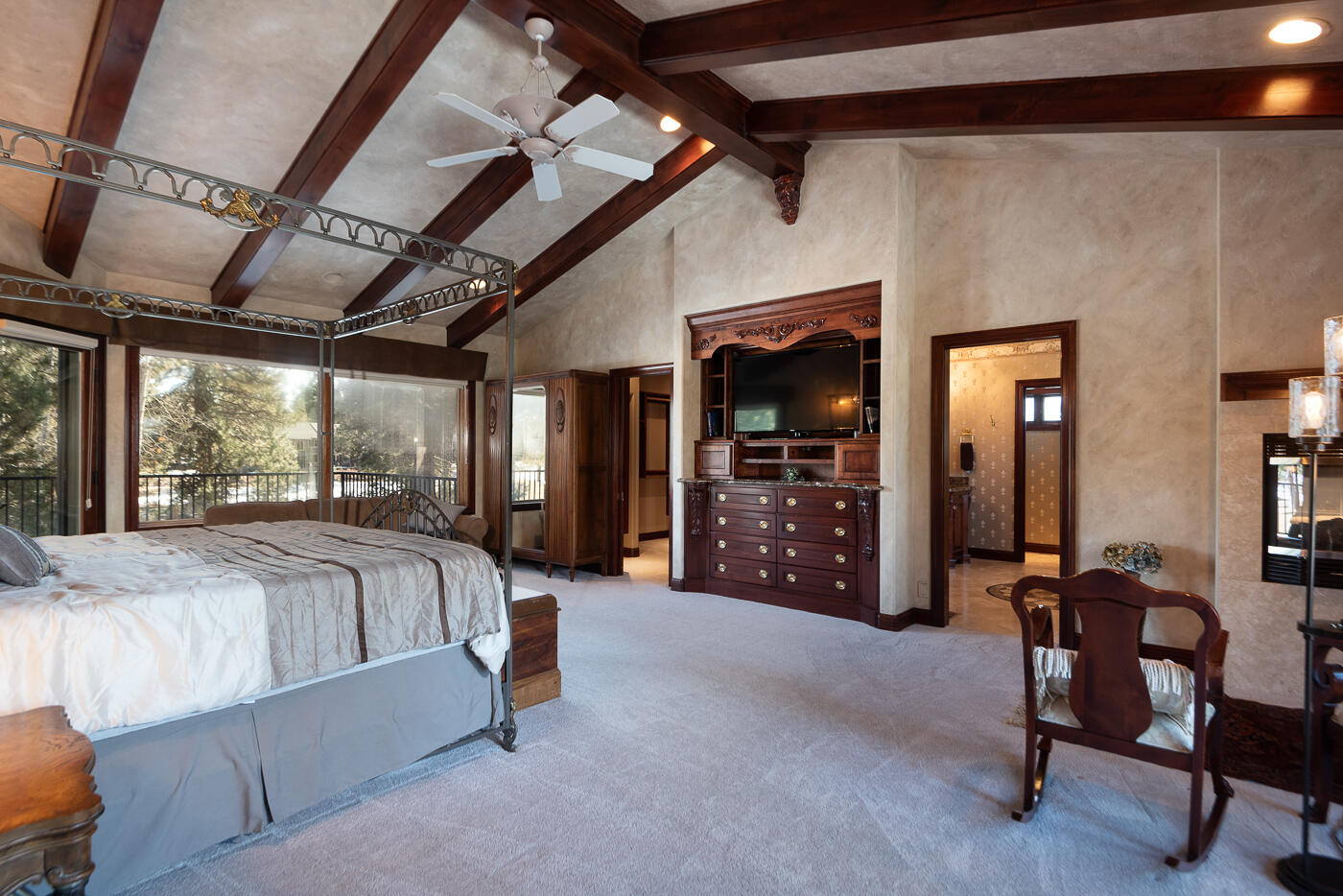 60340 Sunset View Drive