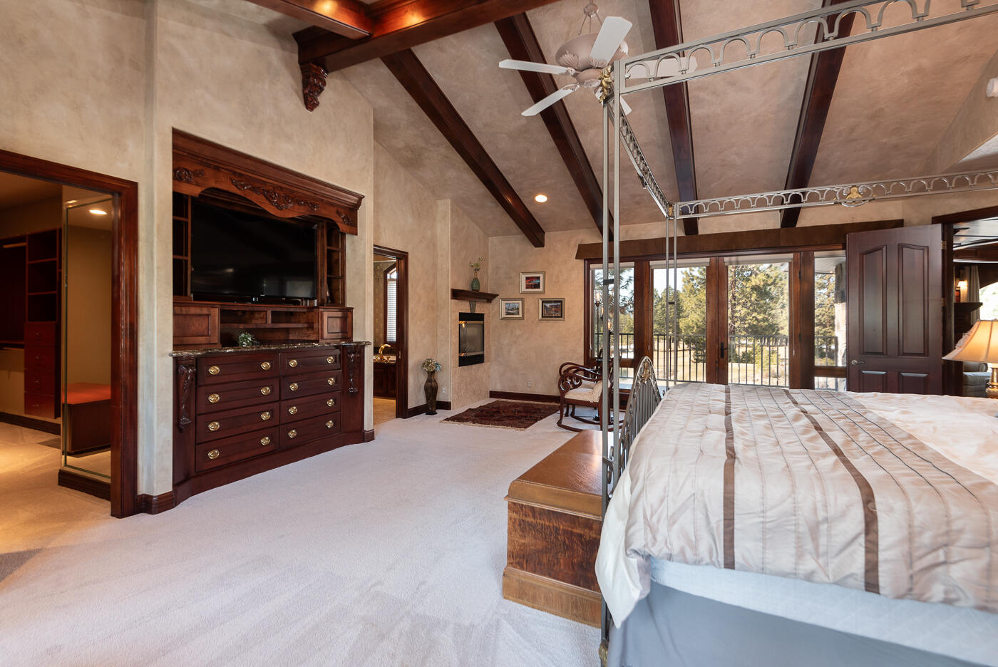 60340 Sunset View Drive