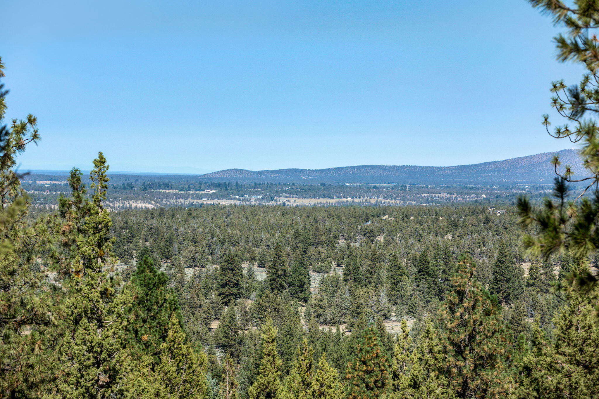 3611 NW Falcon Ridge