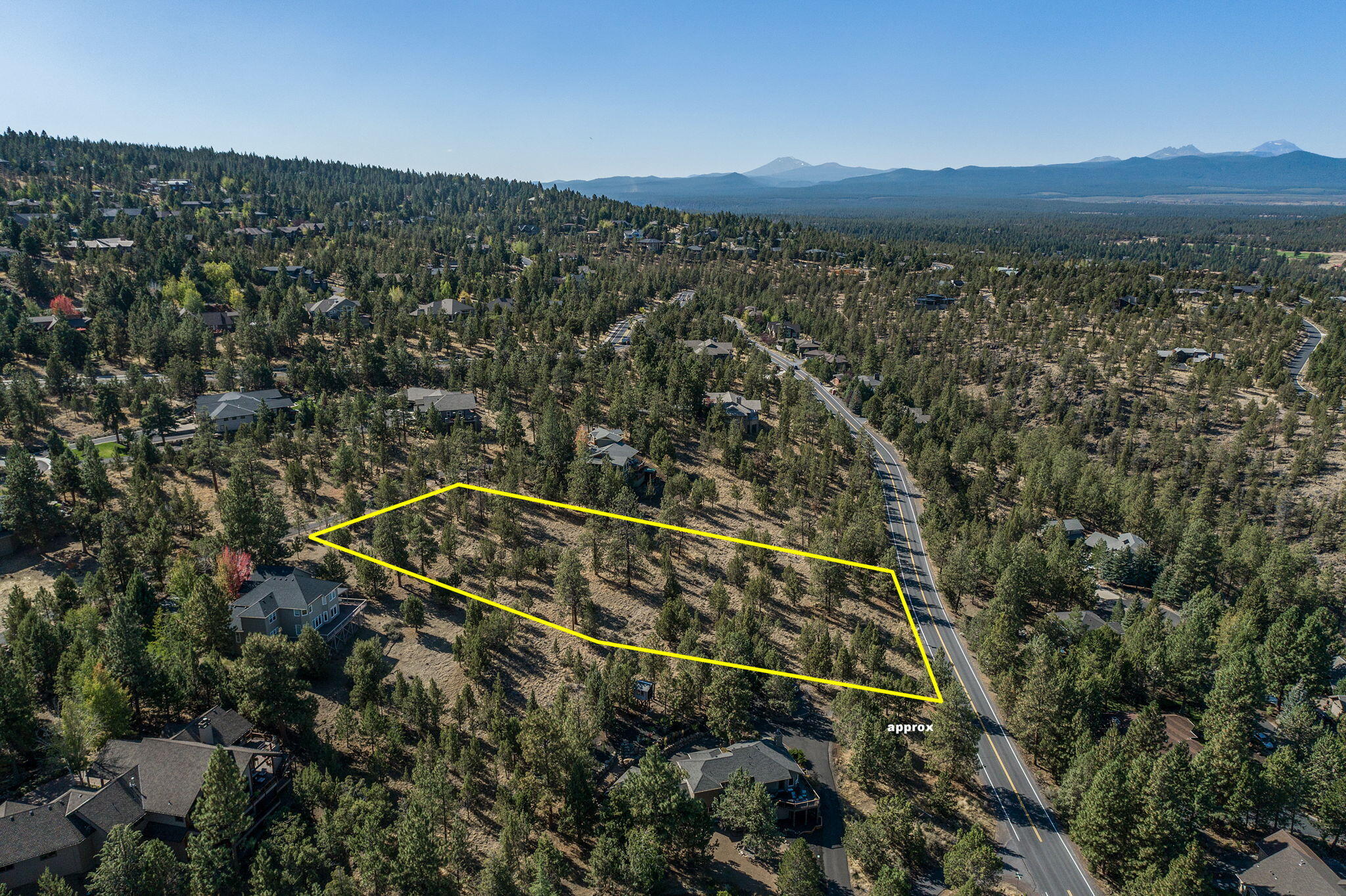 3611 NW Falcon Ridge