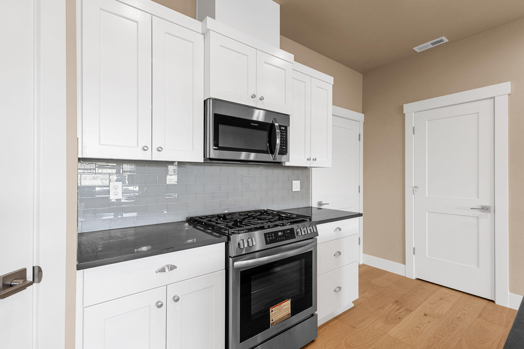 4173 SW 39th Street Unit: 142