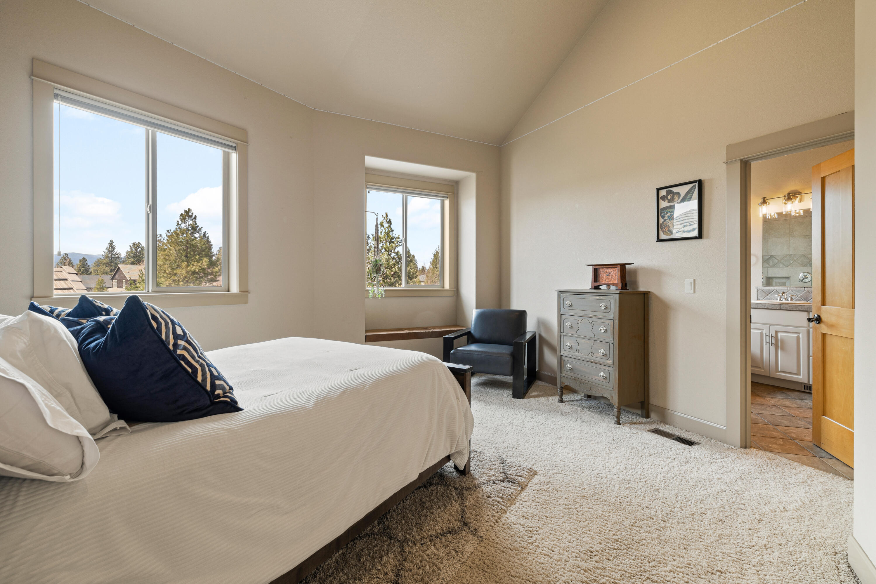 26 NW Skyliner Summit Loop