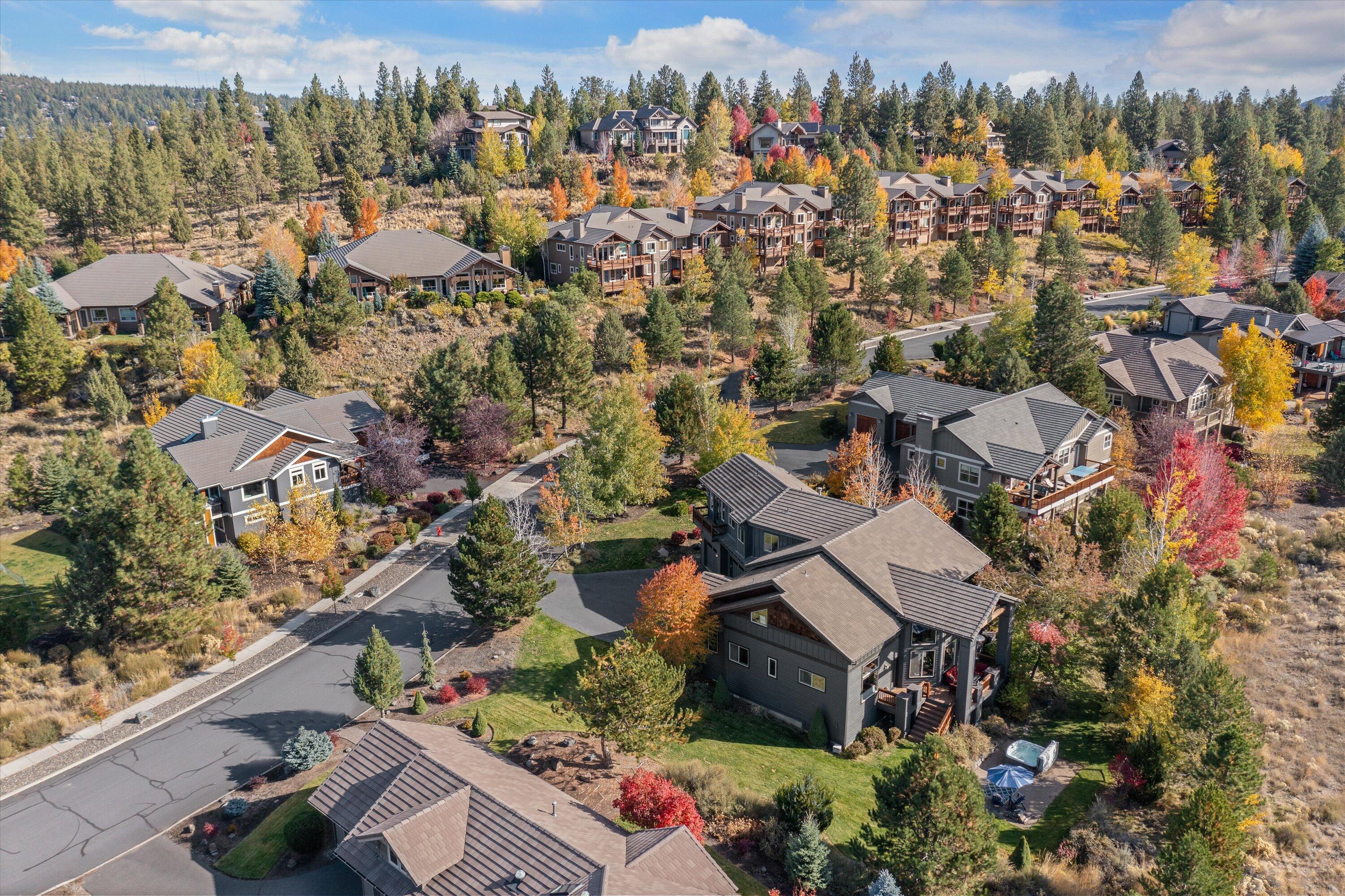 26 NW Skyliner Summit Loop