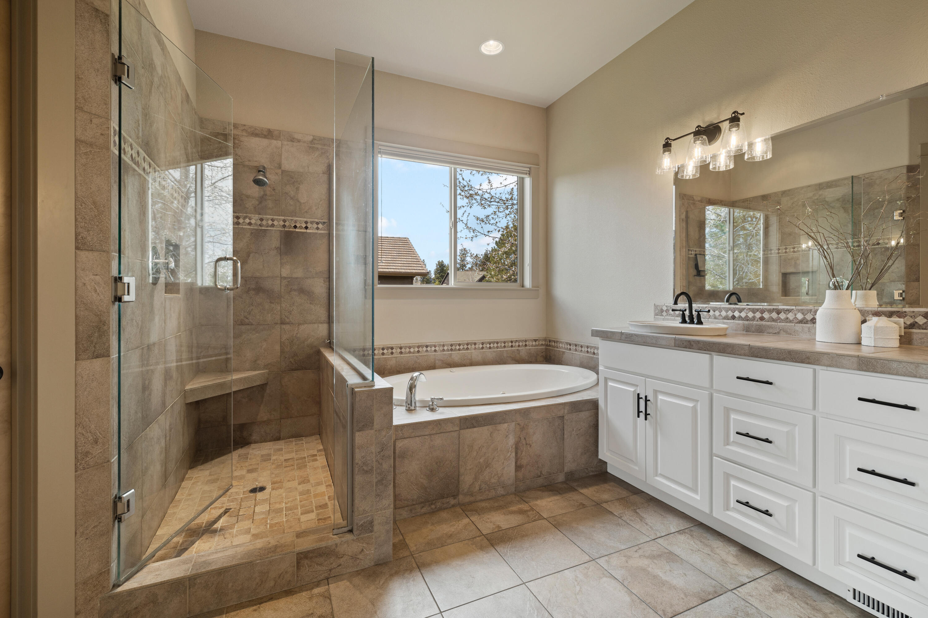 26 NW Skyliner Summit Loop