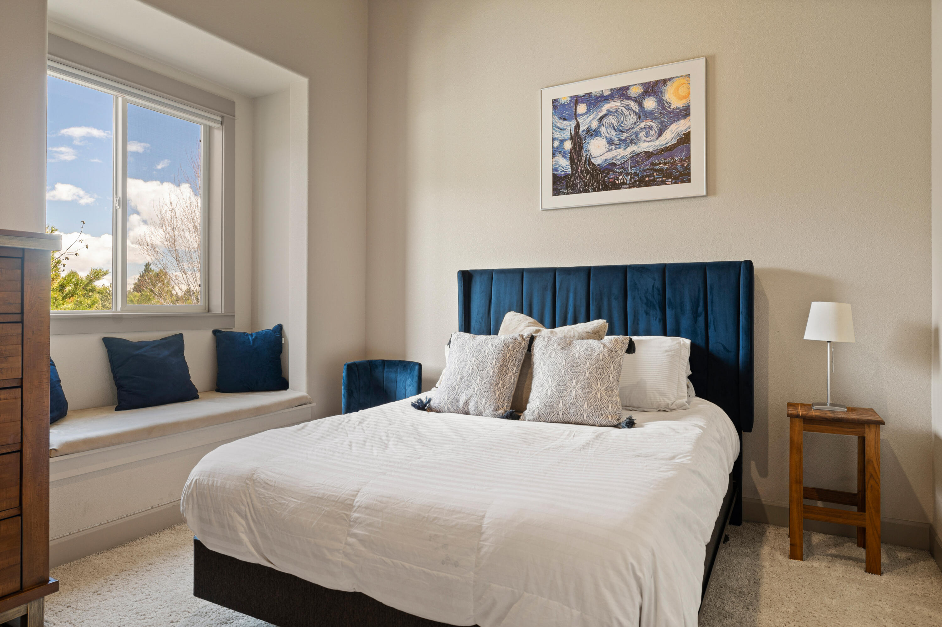 26 NW Skyliner Summit Loop