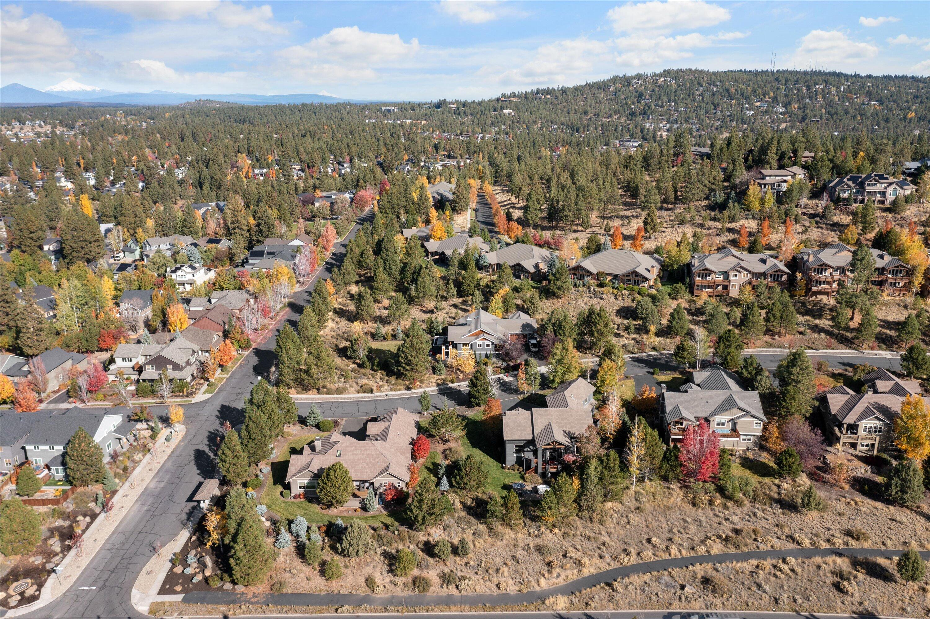 26 NW Skyliner Summit Loop