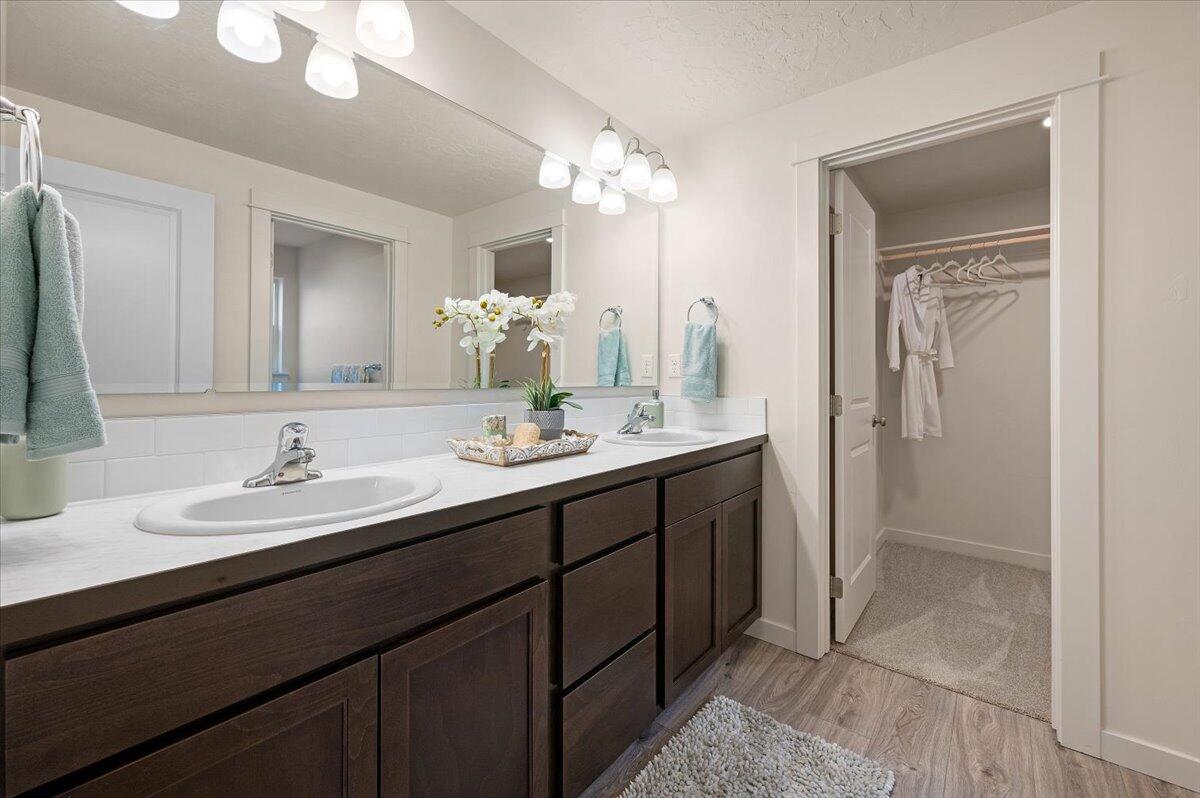 659 NW Xavier Avenue, Lot #32