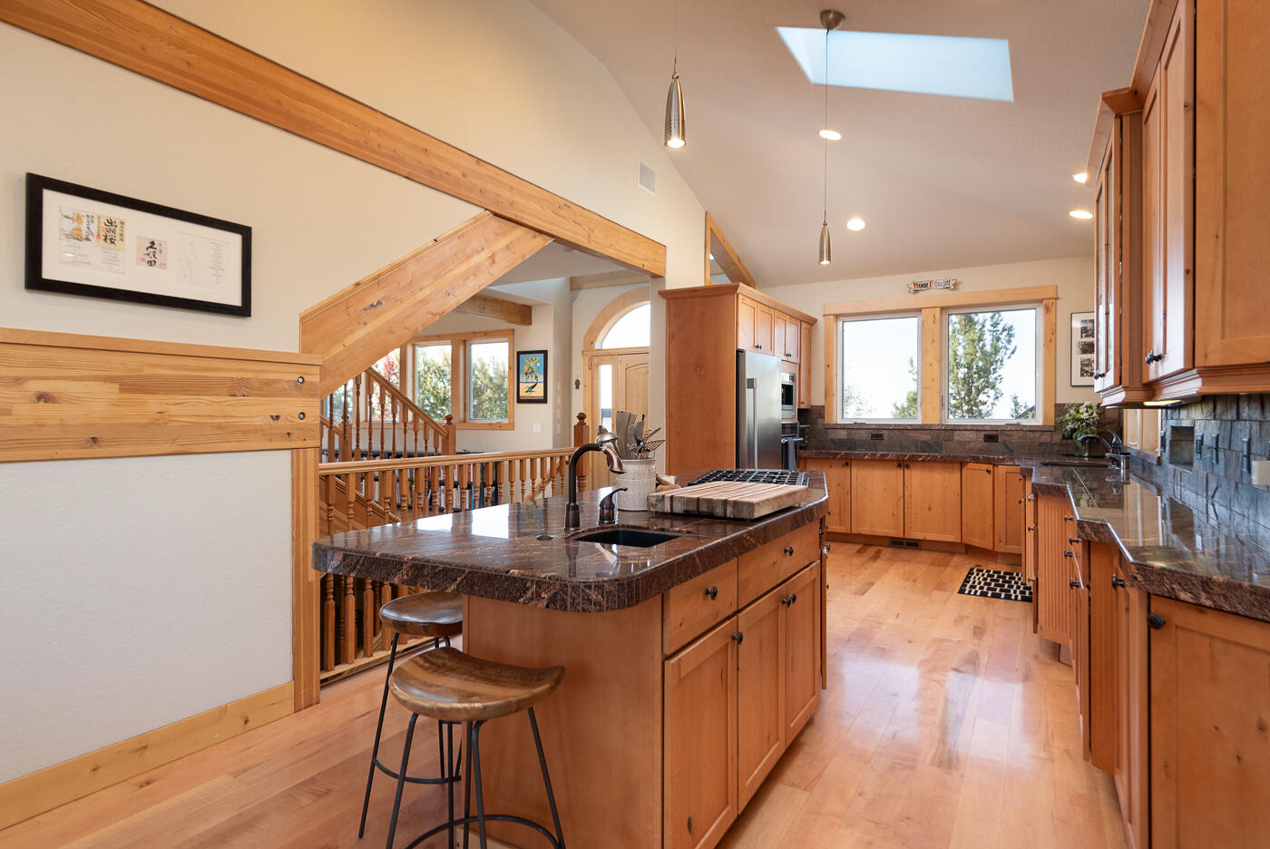 2546 SW 43rd Court