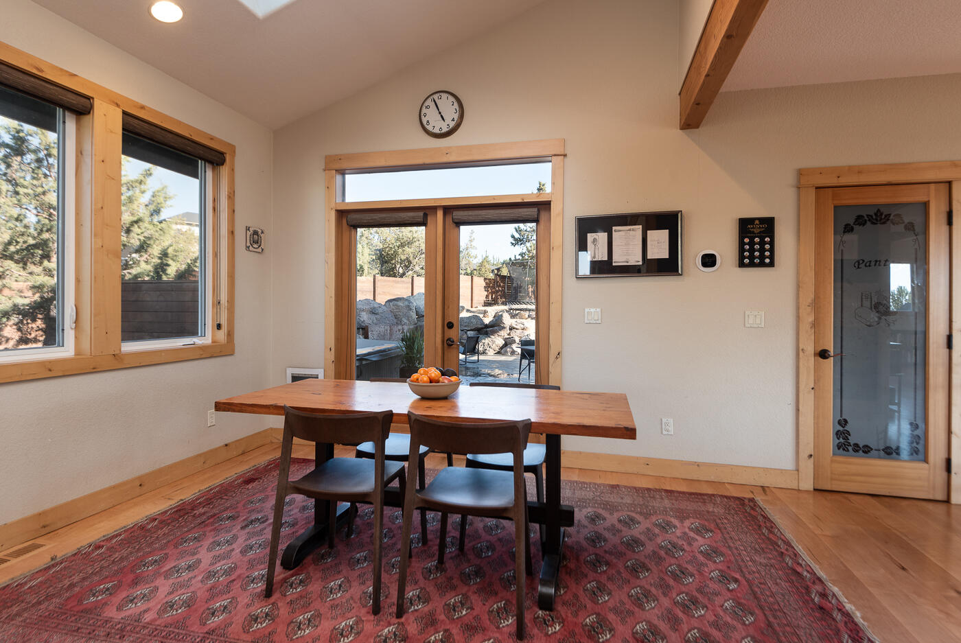 2546 SW 43rd Court