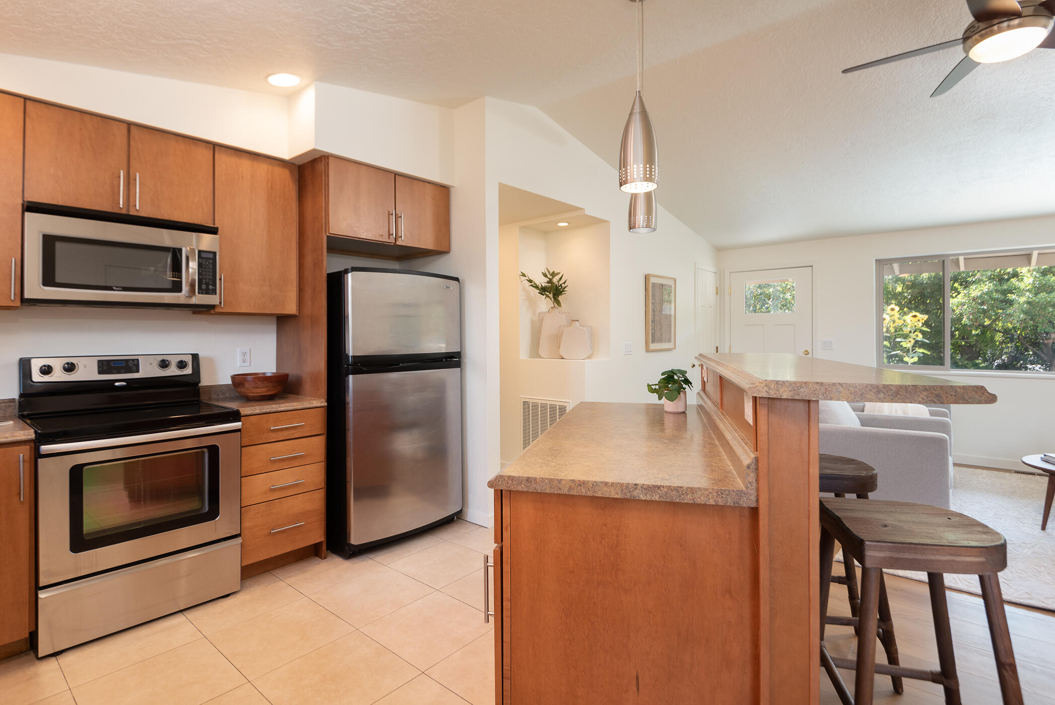 62927 Nasu Place
