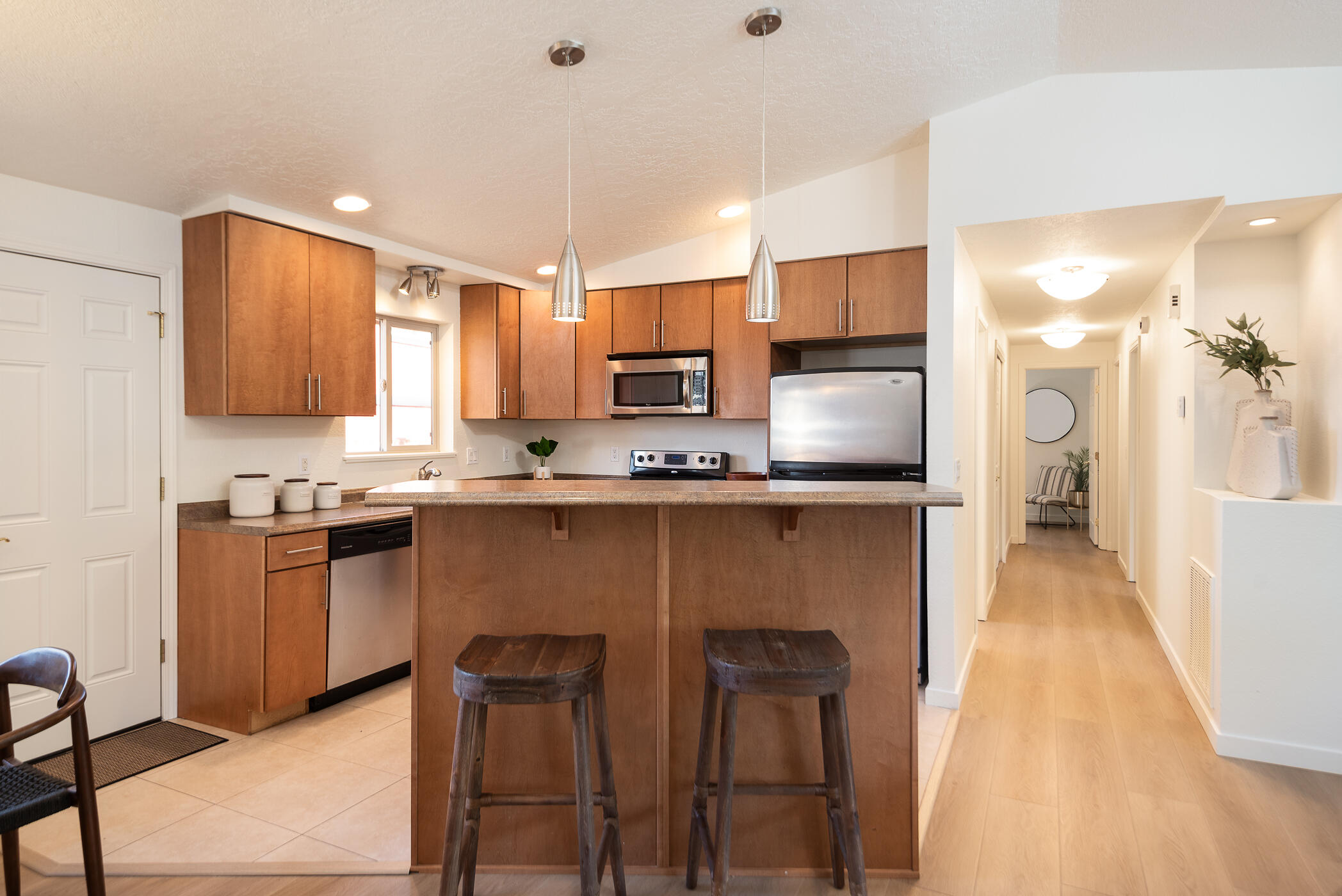 62927 Nasu Place