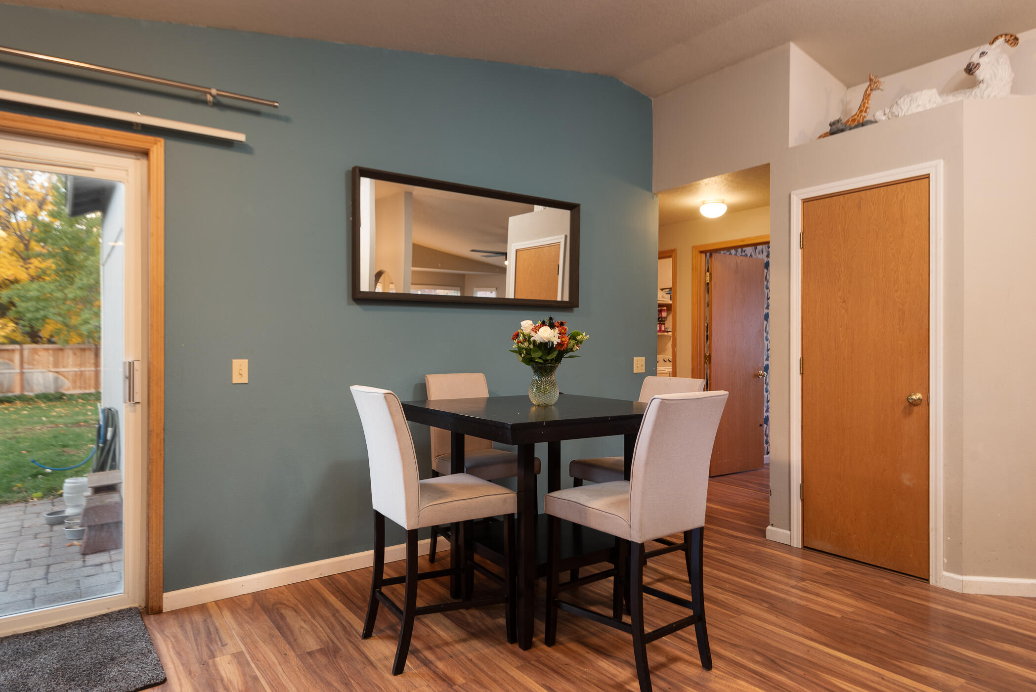 1728 NE Heavenly Drive