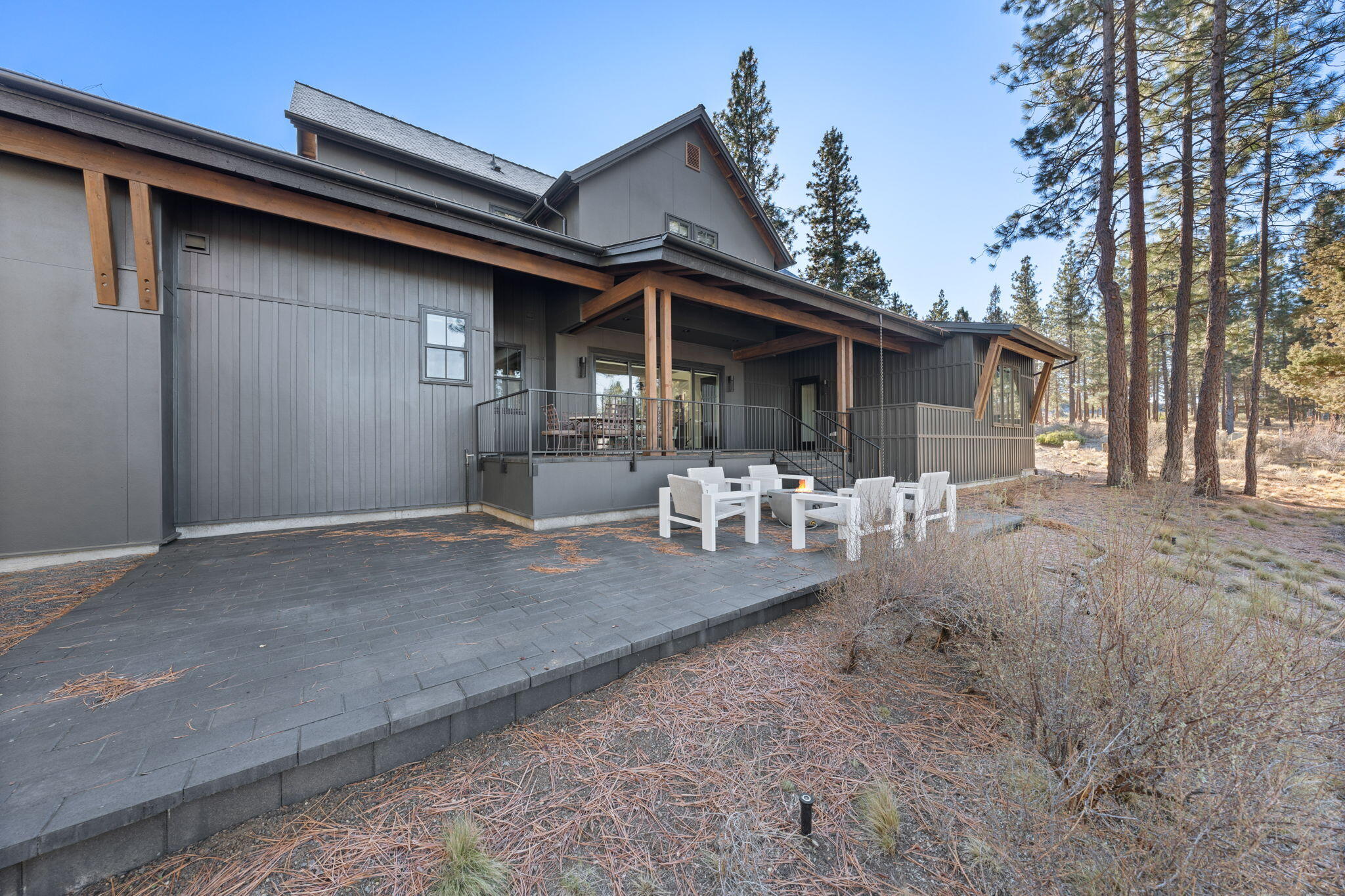 61455 Meeks Trail