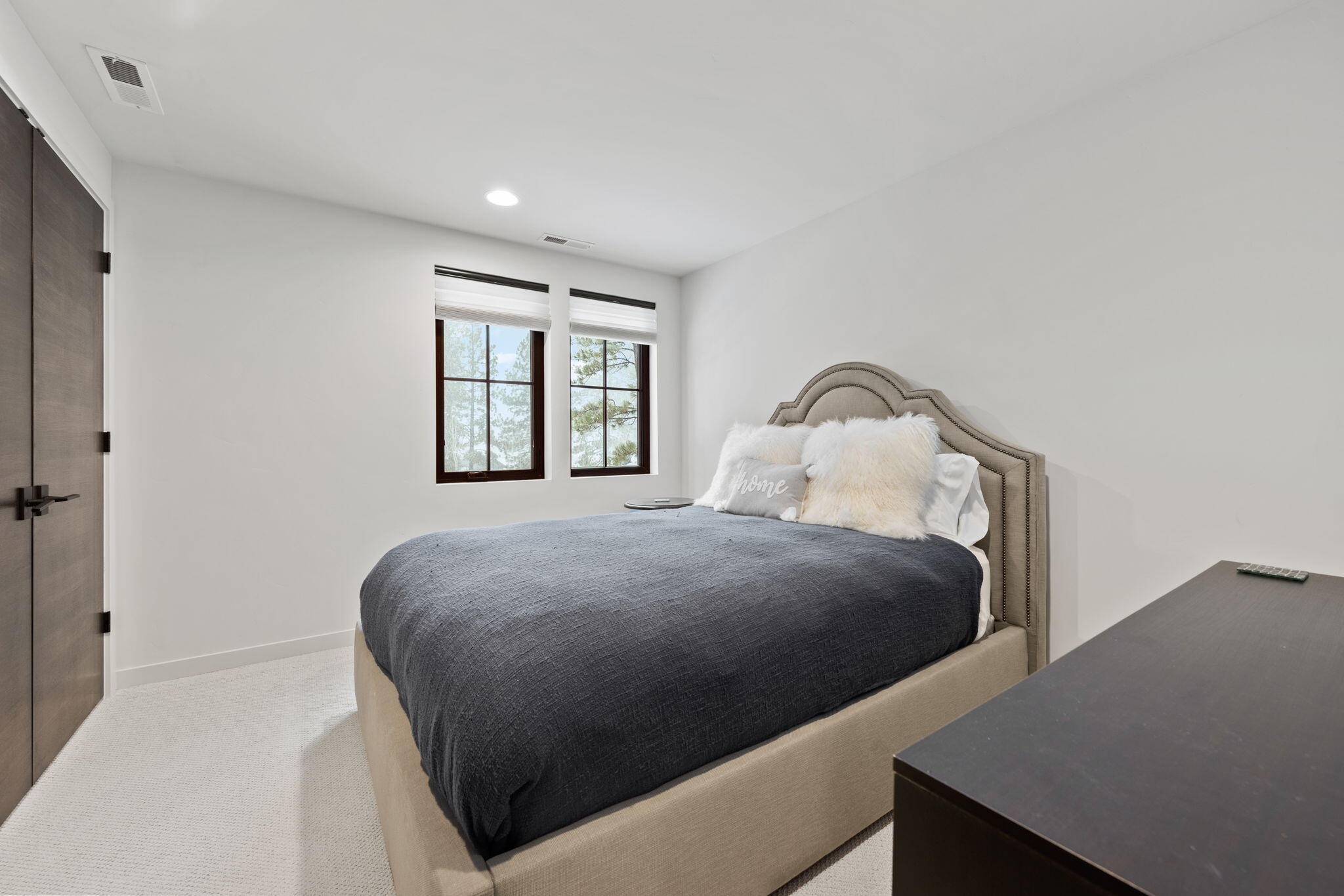 61455 Meeks Trail
