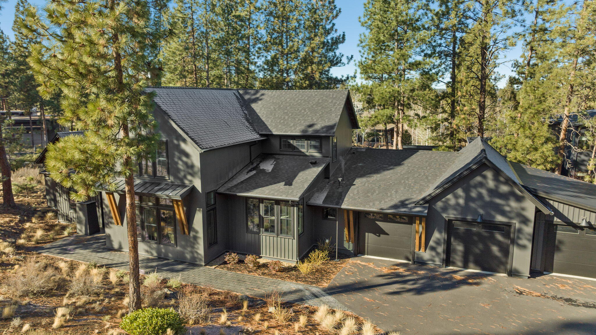 61455 Meeks Trail