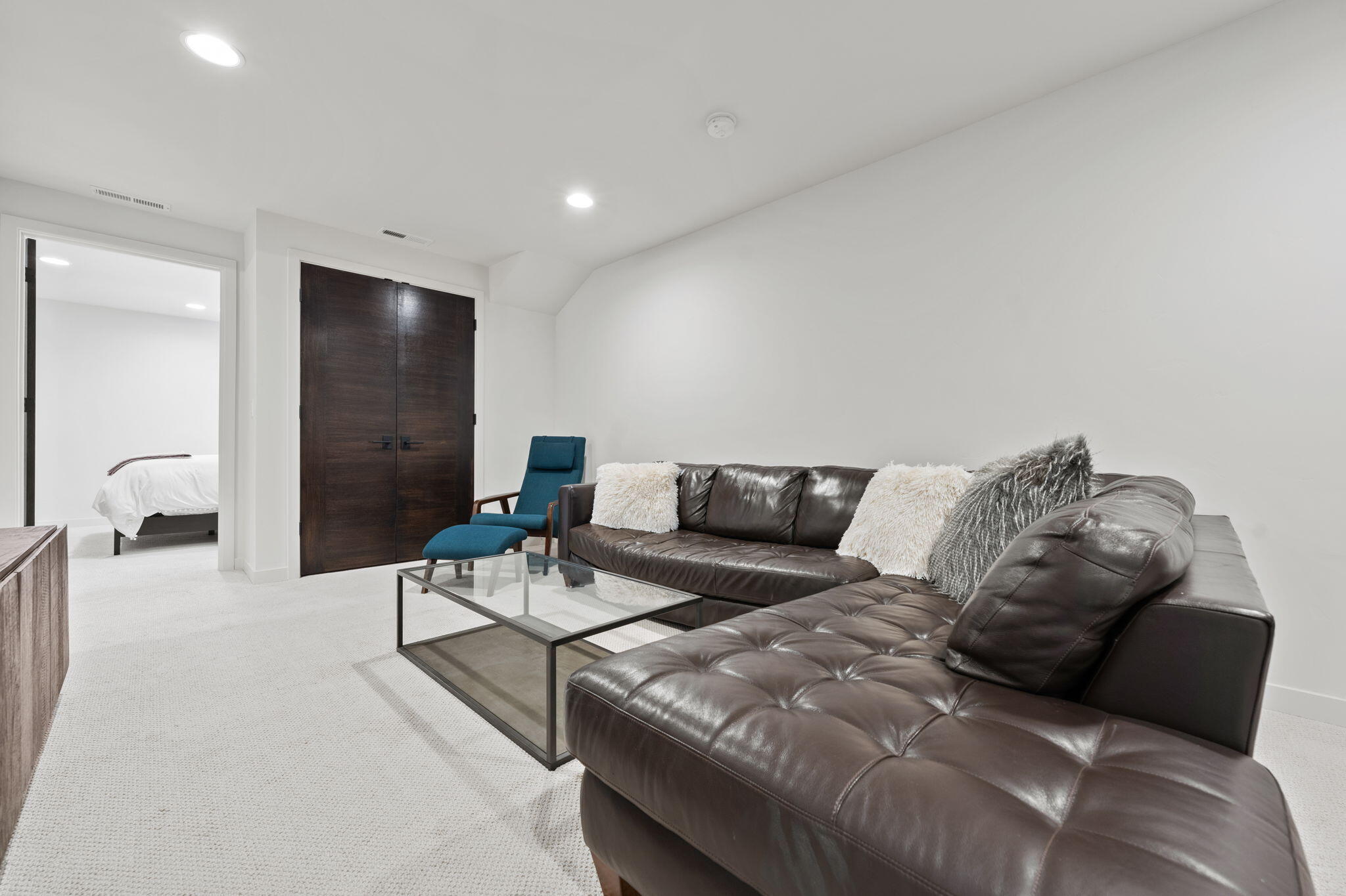 61455 Meeks Trail