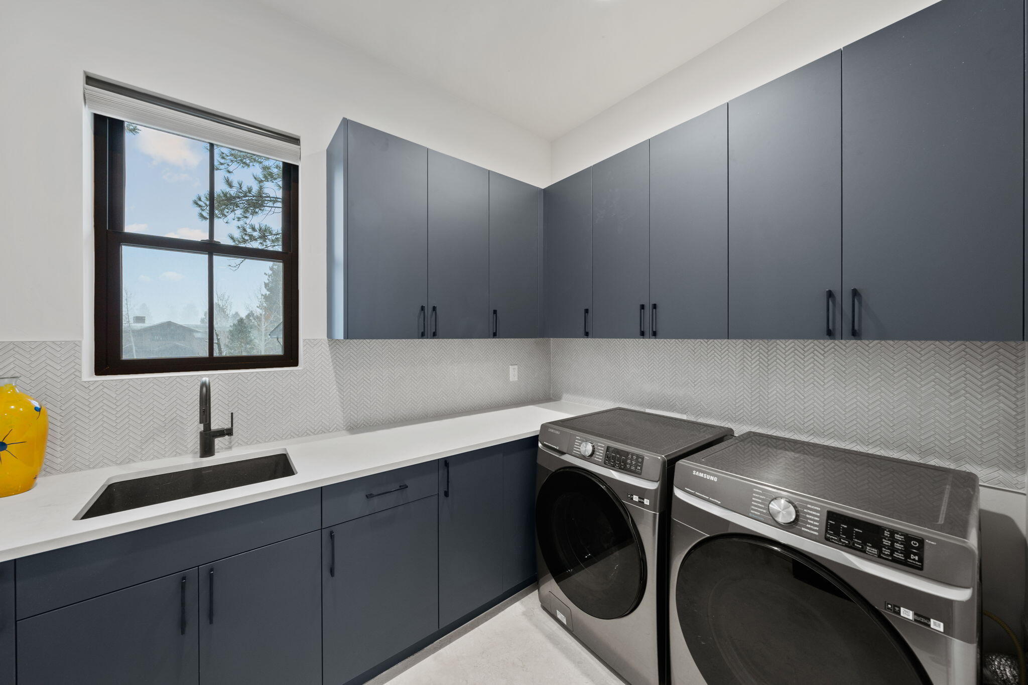 61455 Meeks Trail