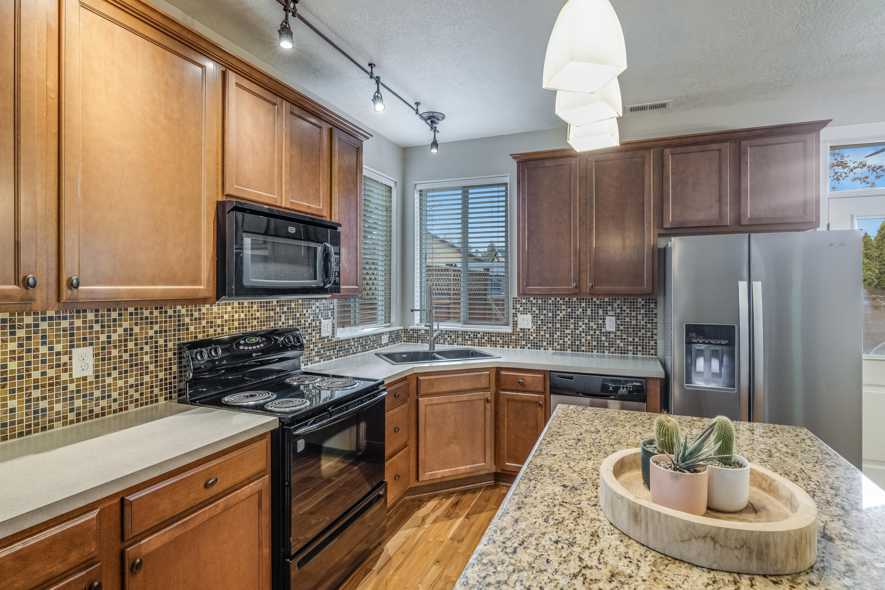 63387 Lamoine Lane