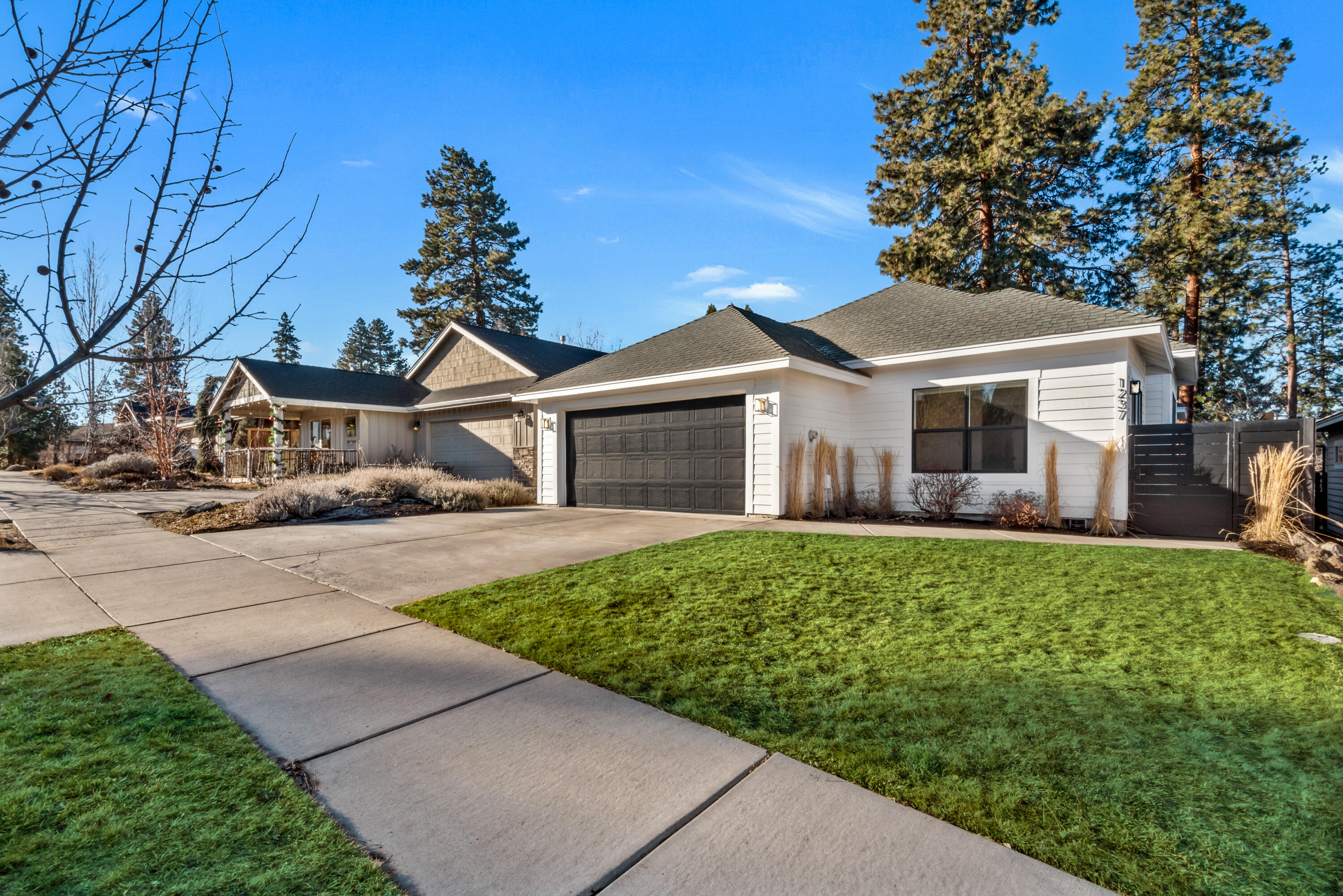 1237 SW Wheeler Place