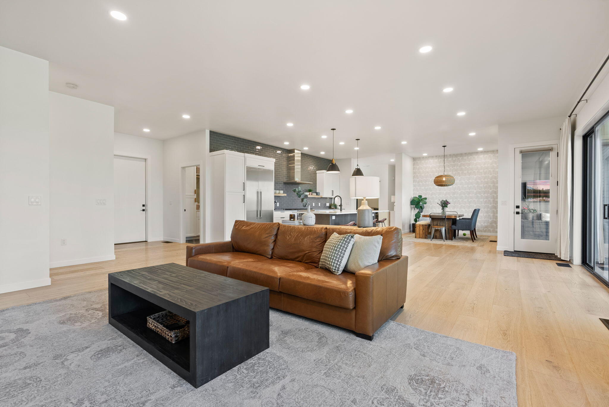 3039 NW Winslow Drive