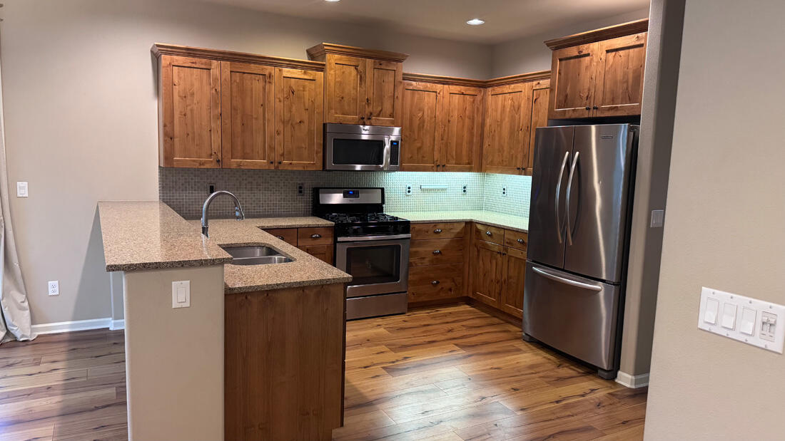 2380 NW Debron Lane