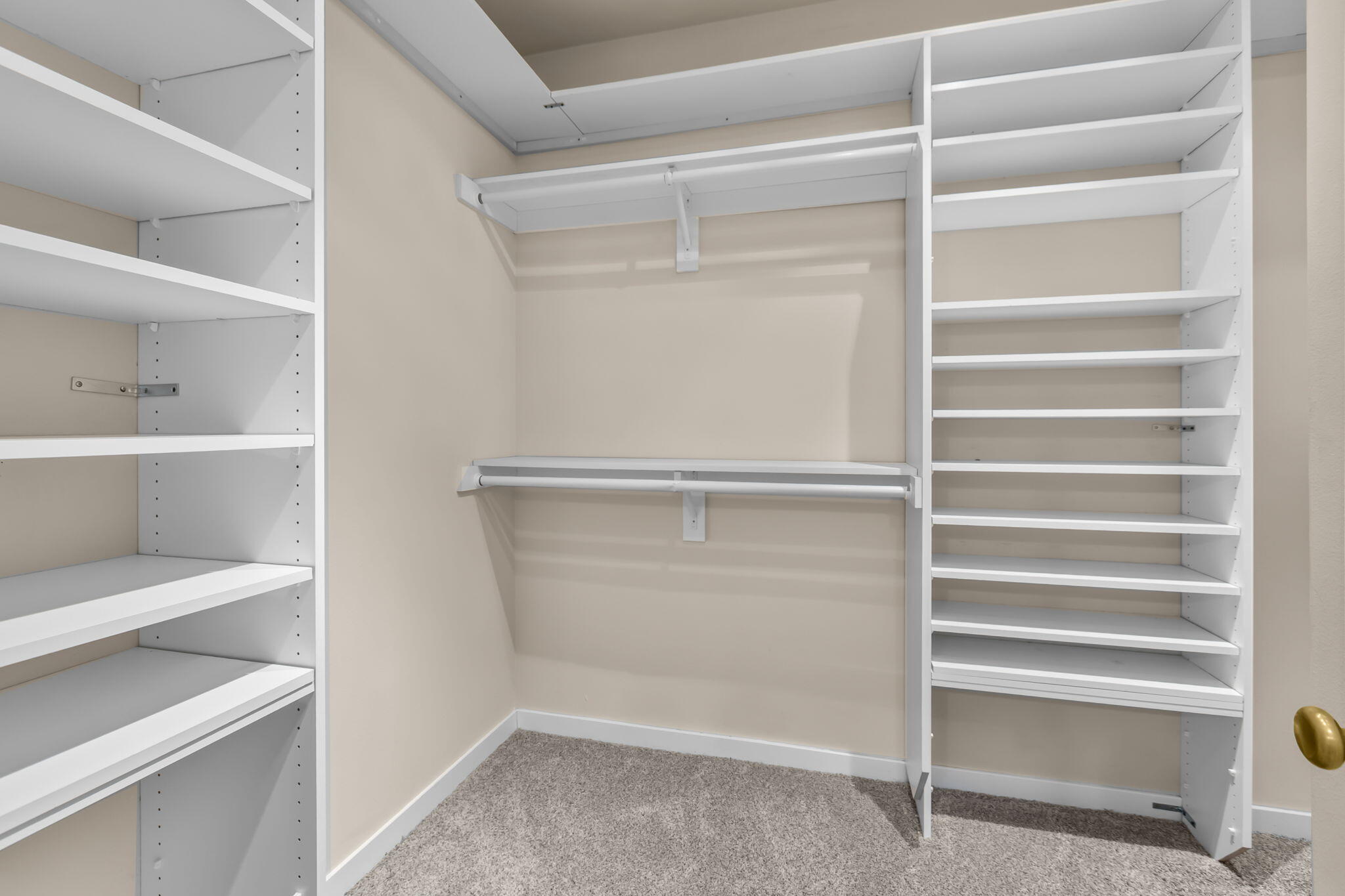 2612 NW Lemhi Pass Drive