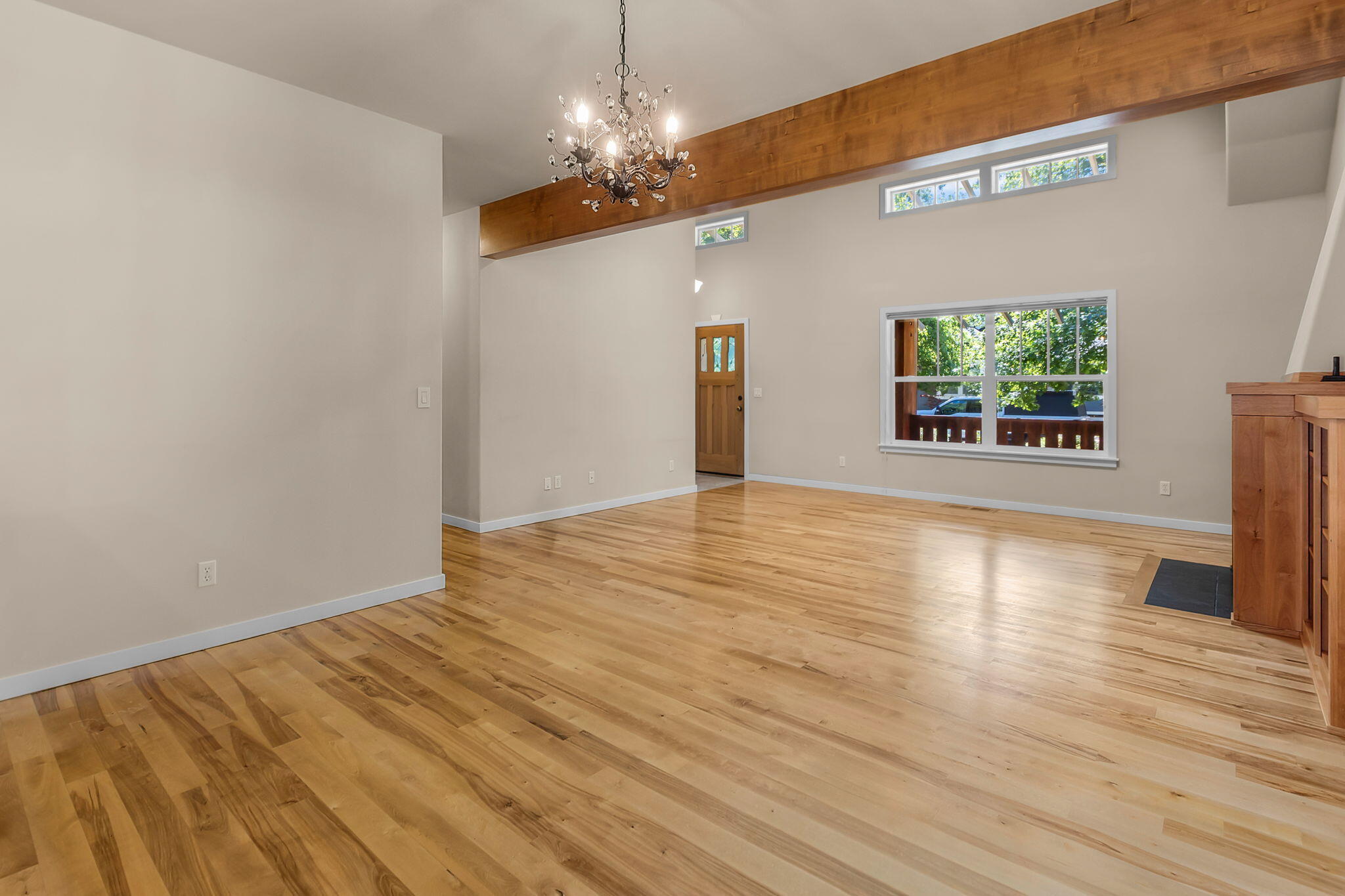 2612 NW Lemhi Pass Drive