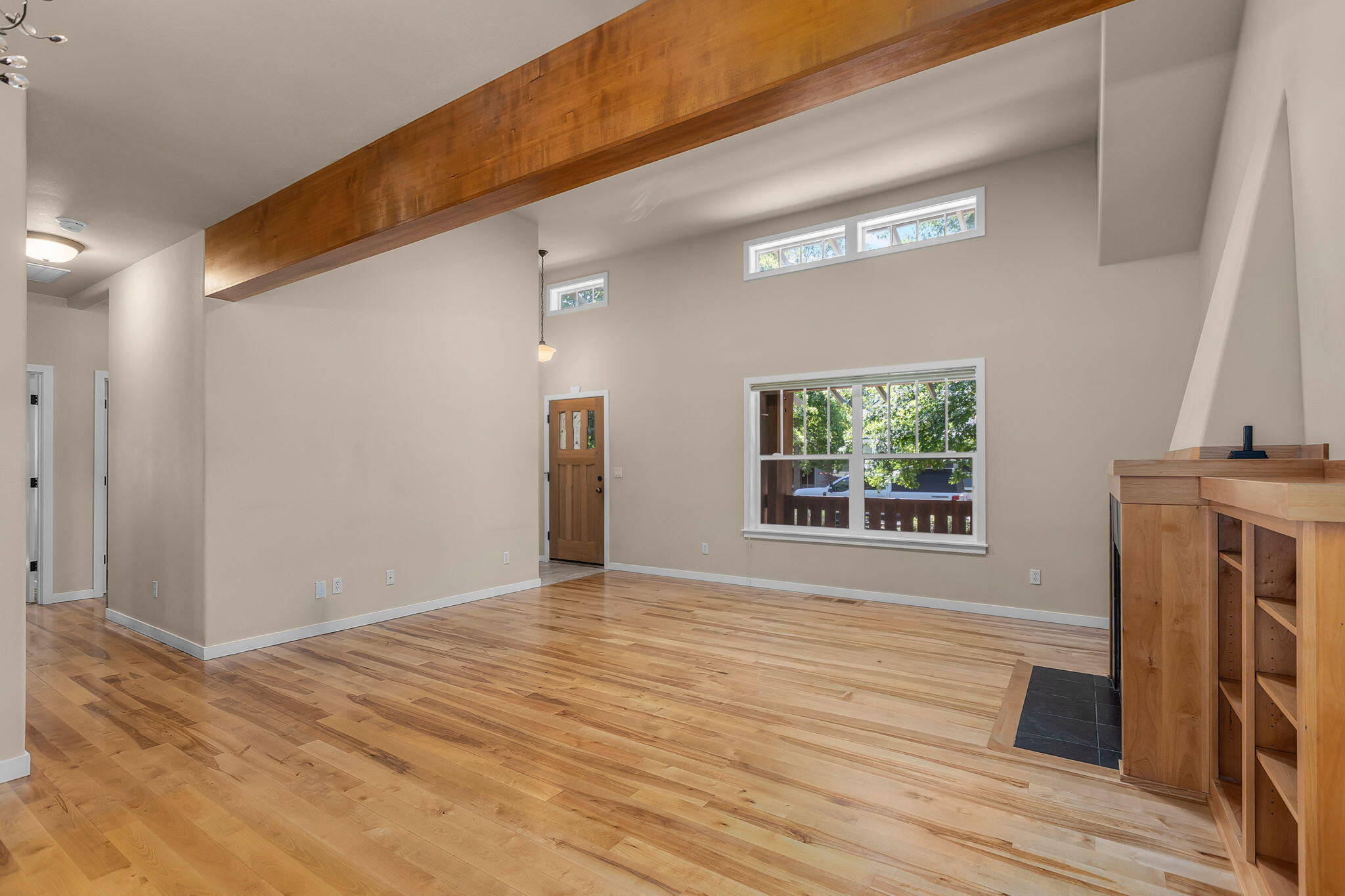 2612 NW Lemhi Pass Drive