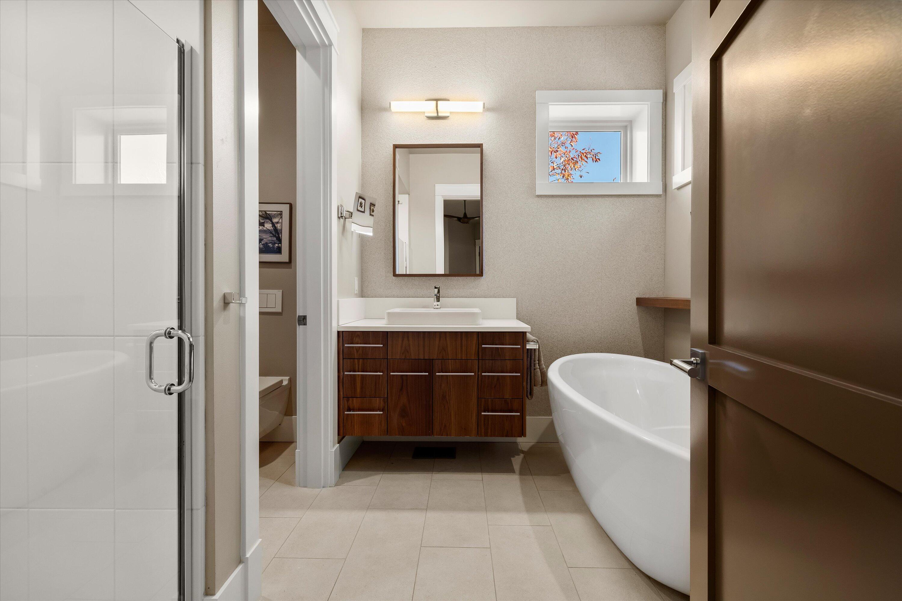 61354 Triple Knot Road, Bend