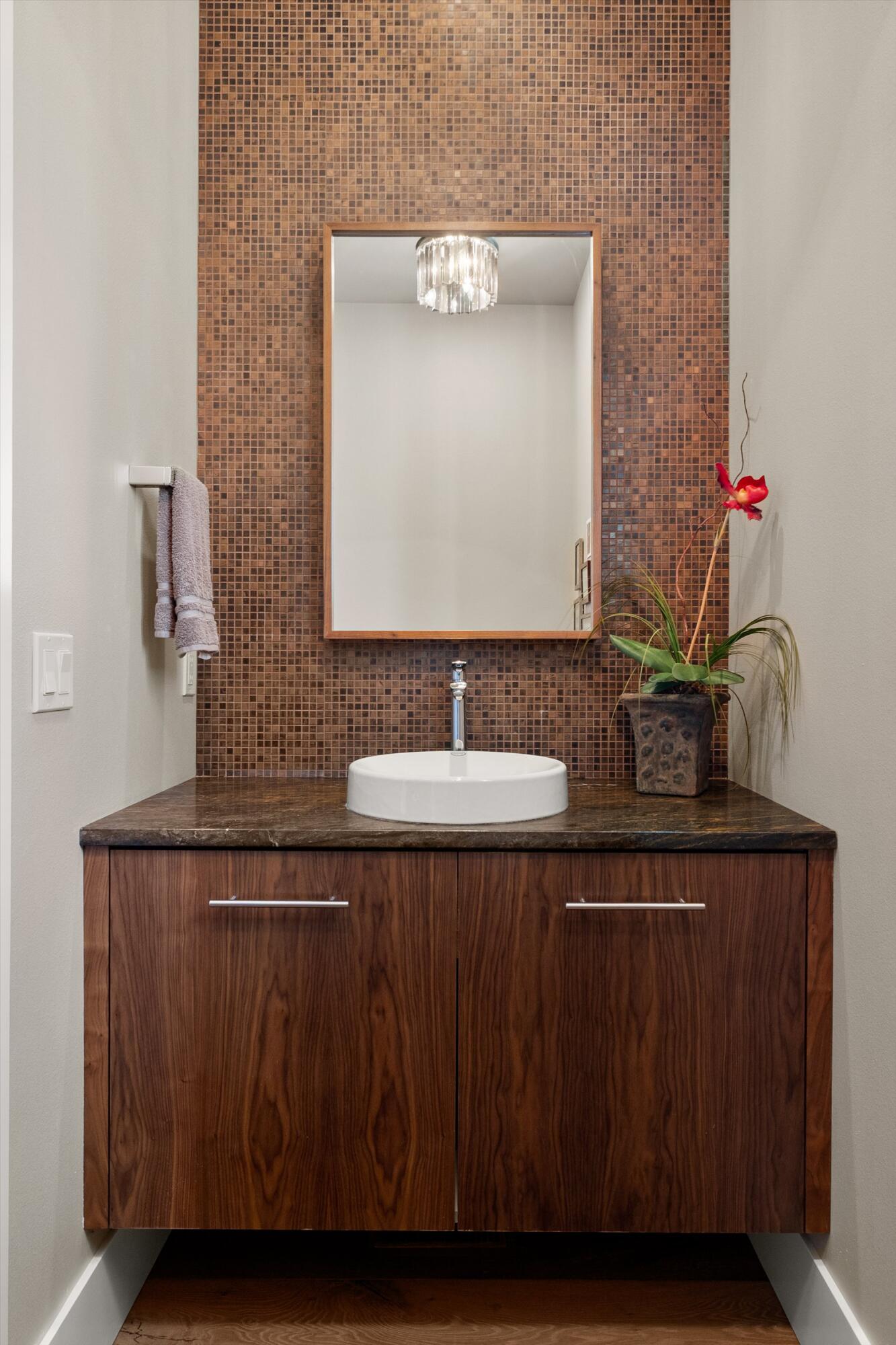 61354 Triple Knot Road, Bend