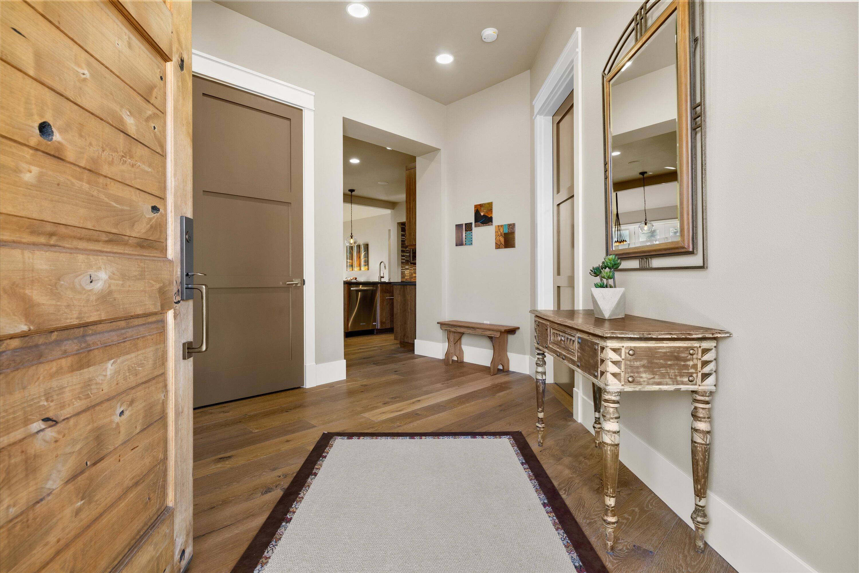 61354 Triple Knot Road, Bend