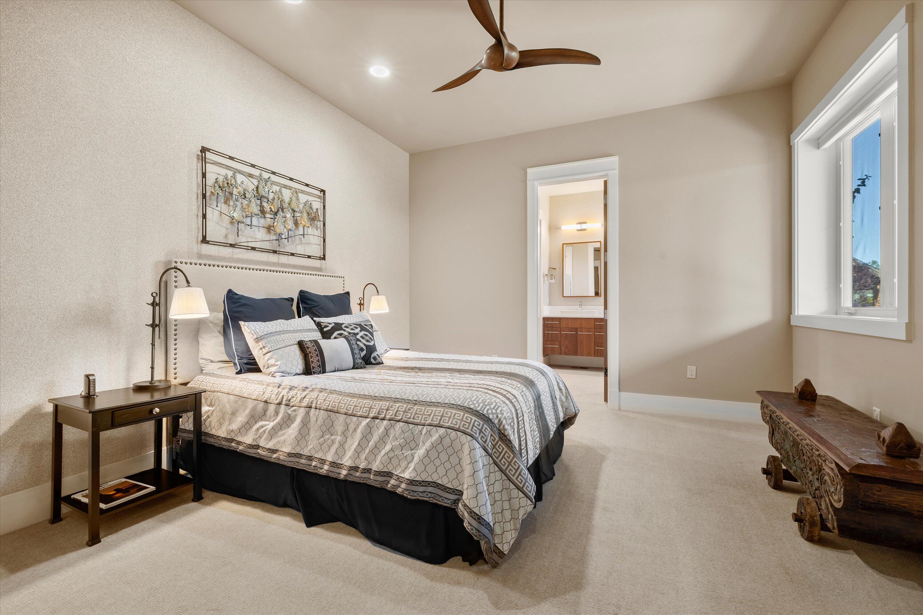 61354 Triple Knot Road, Bend