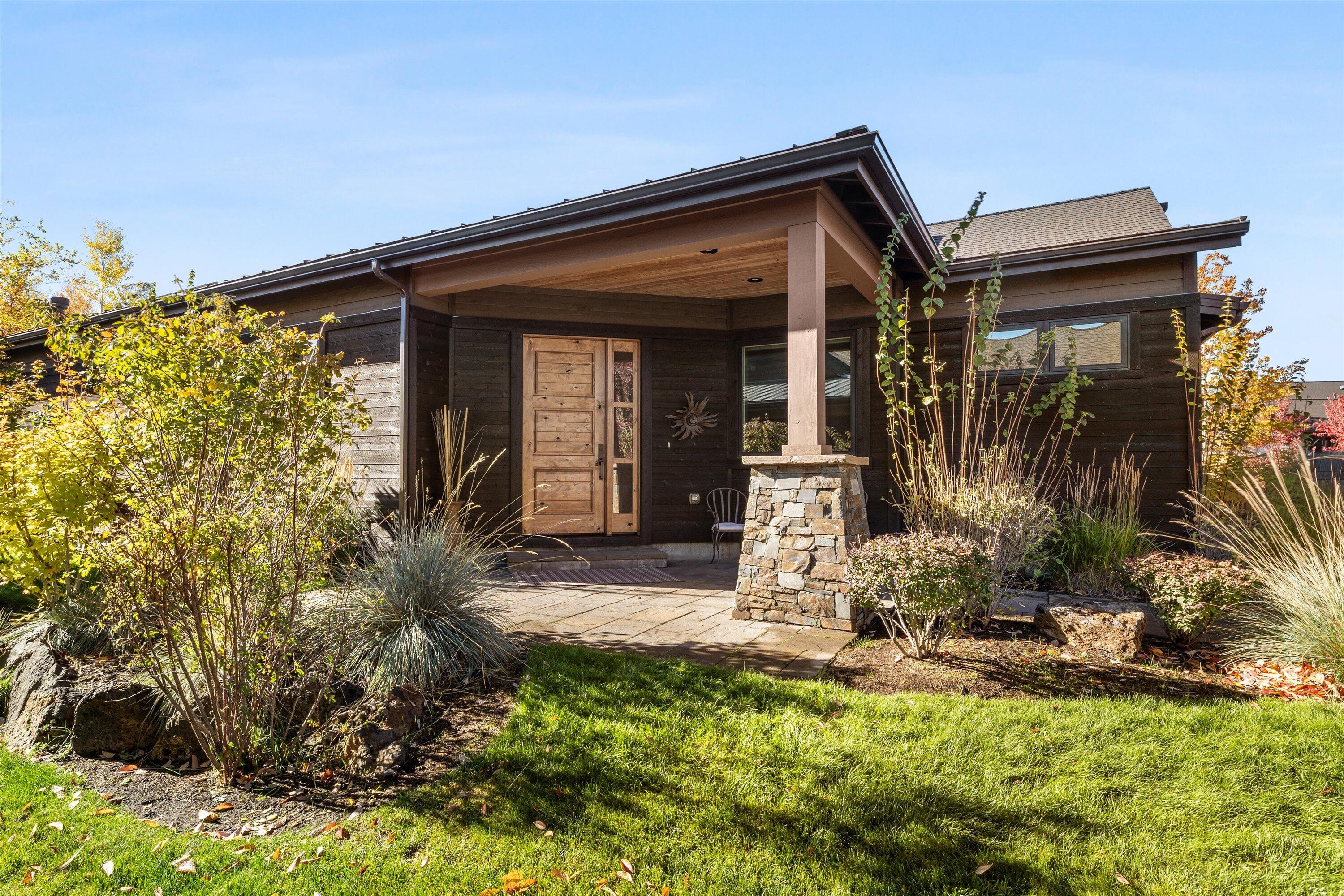 61354 Triple Knot Road, Bend