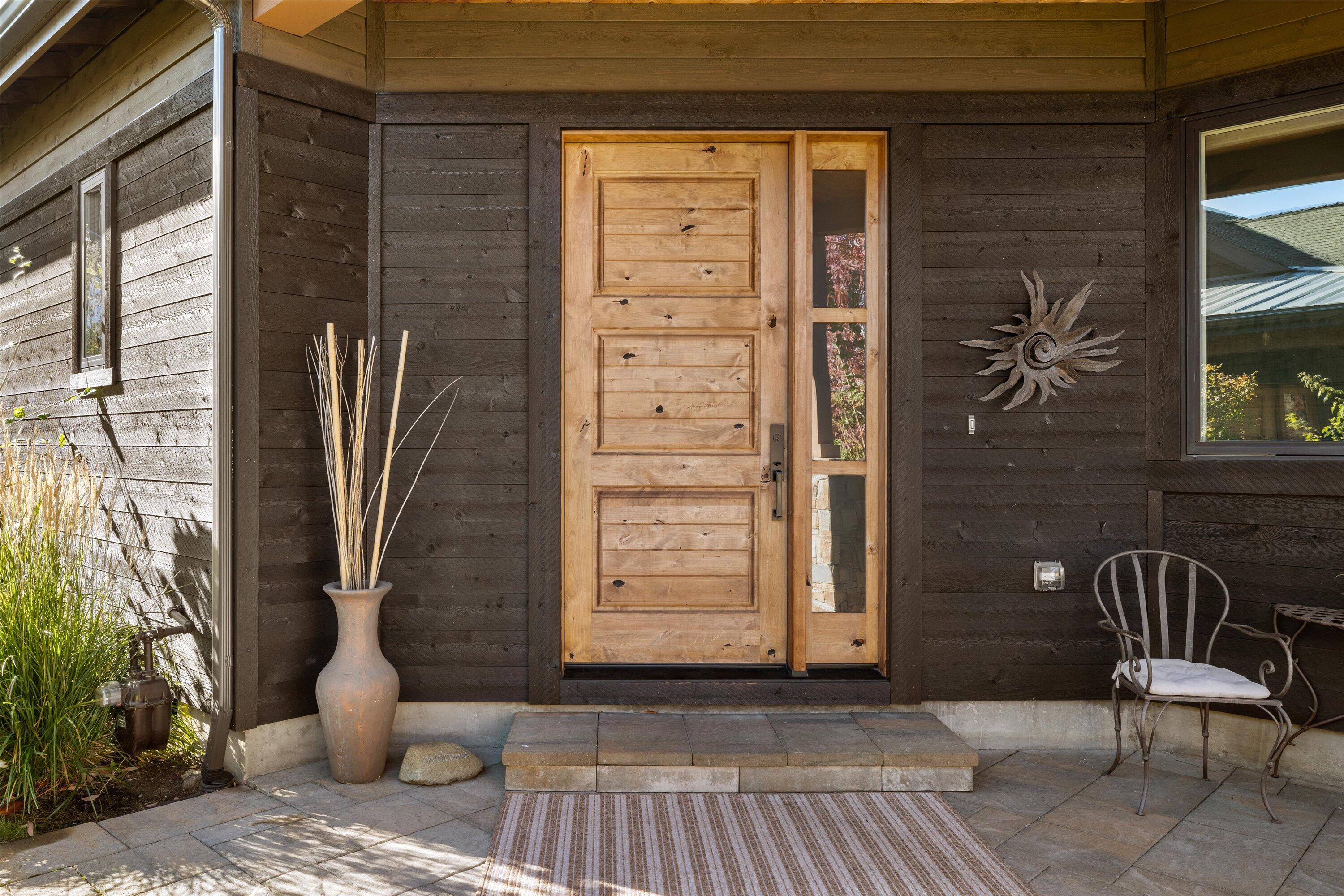 61354 Triple Knot Road, Bend