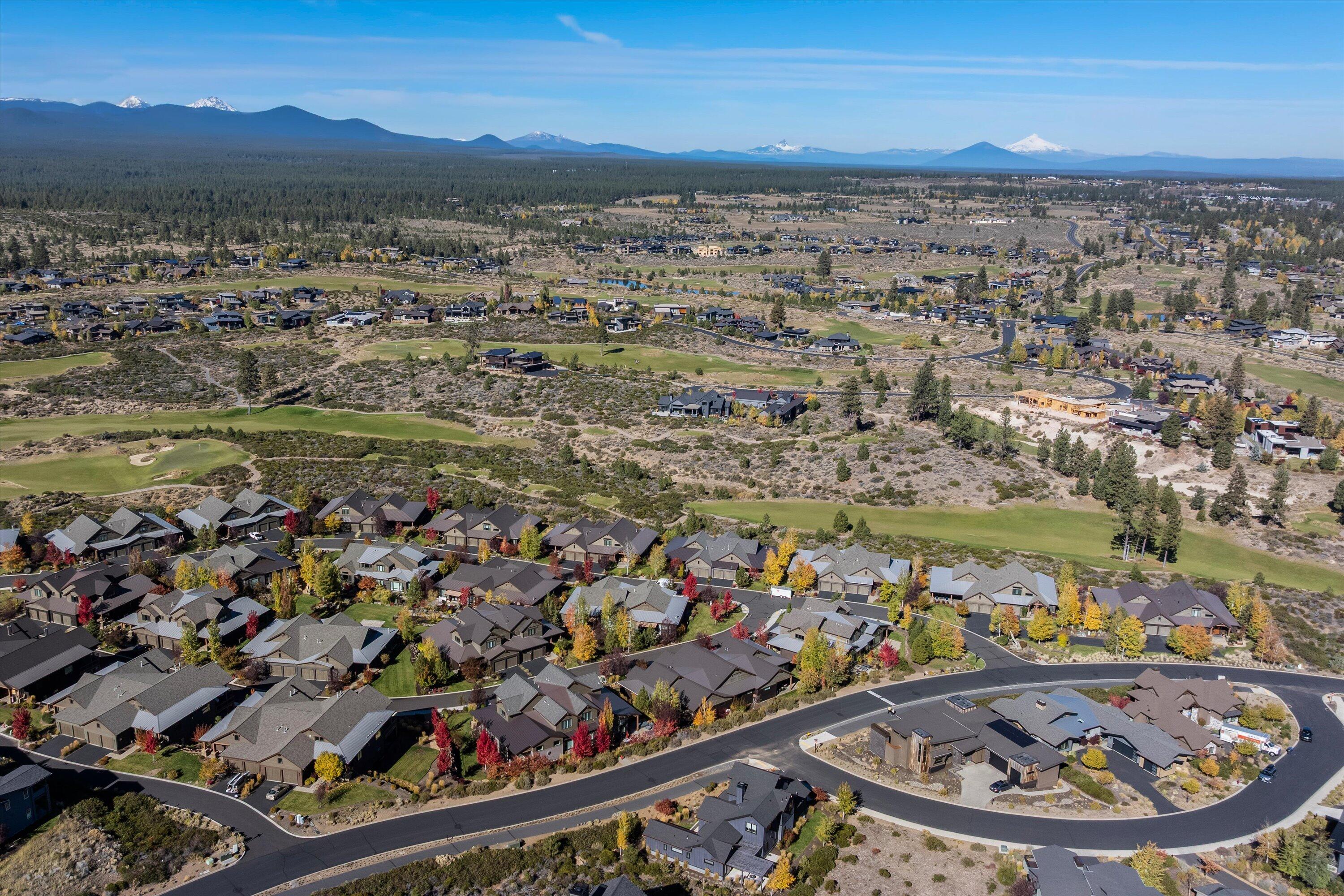 61354 Triple Knot Road, Bend