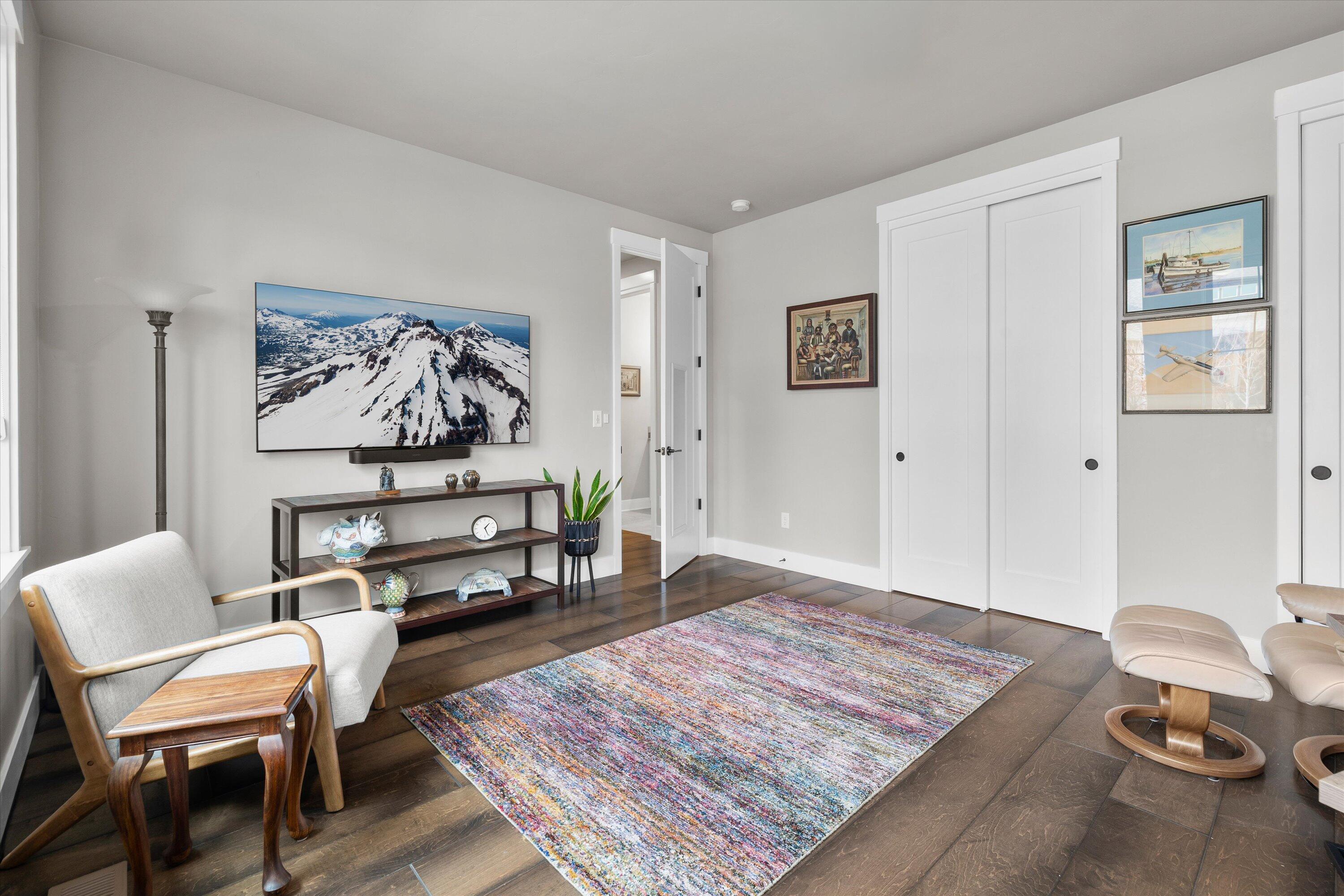 60873 SW Headwaters Loop