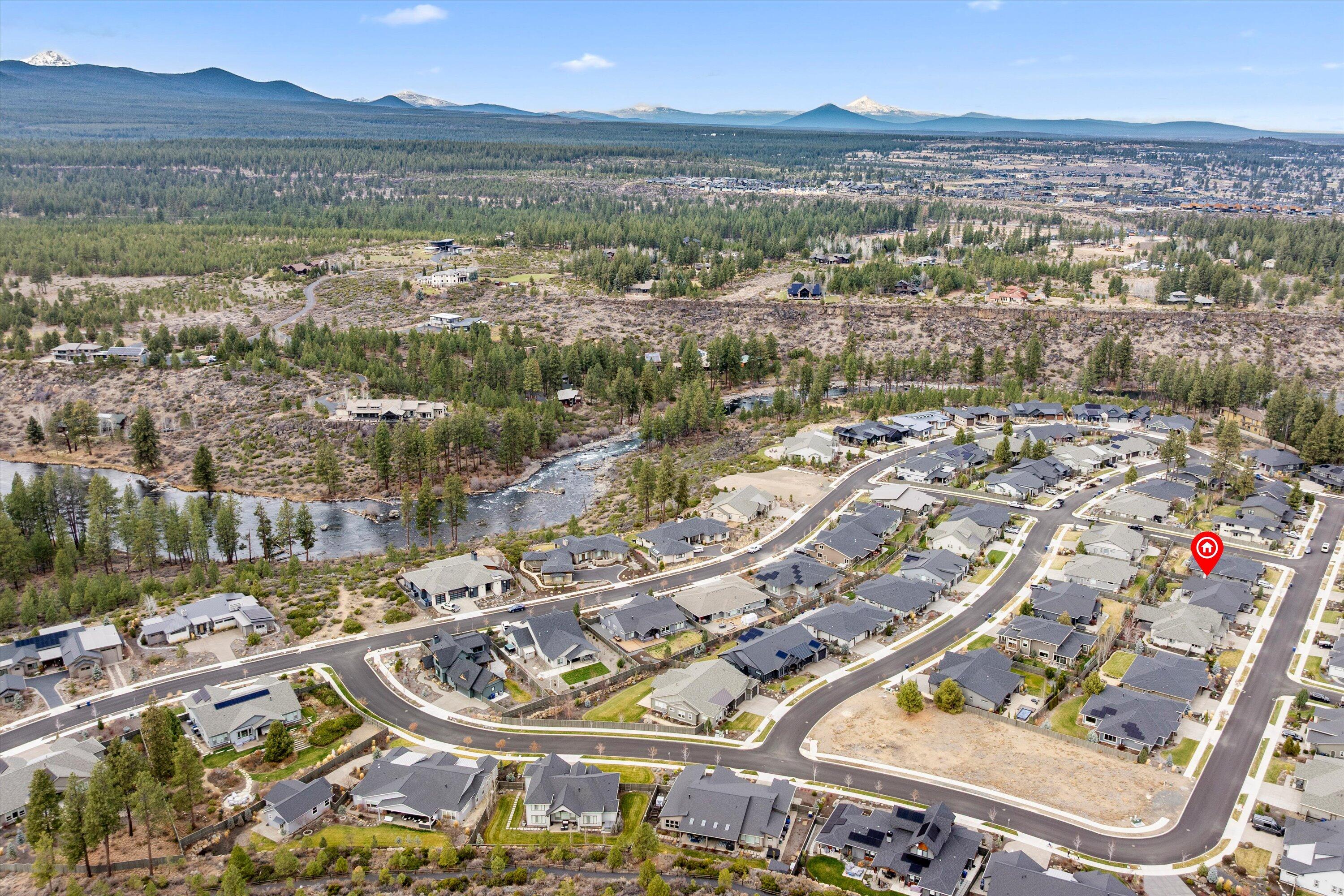 60873 SW Headwaters Loop