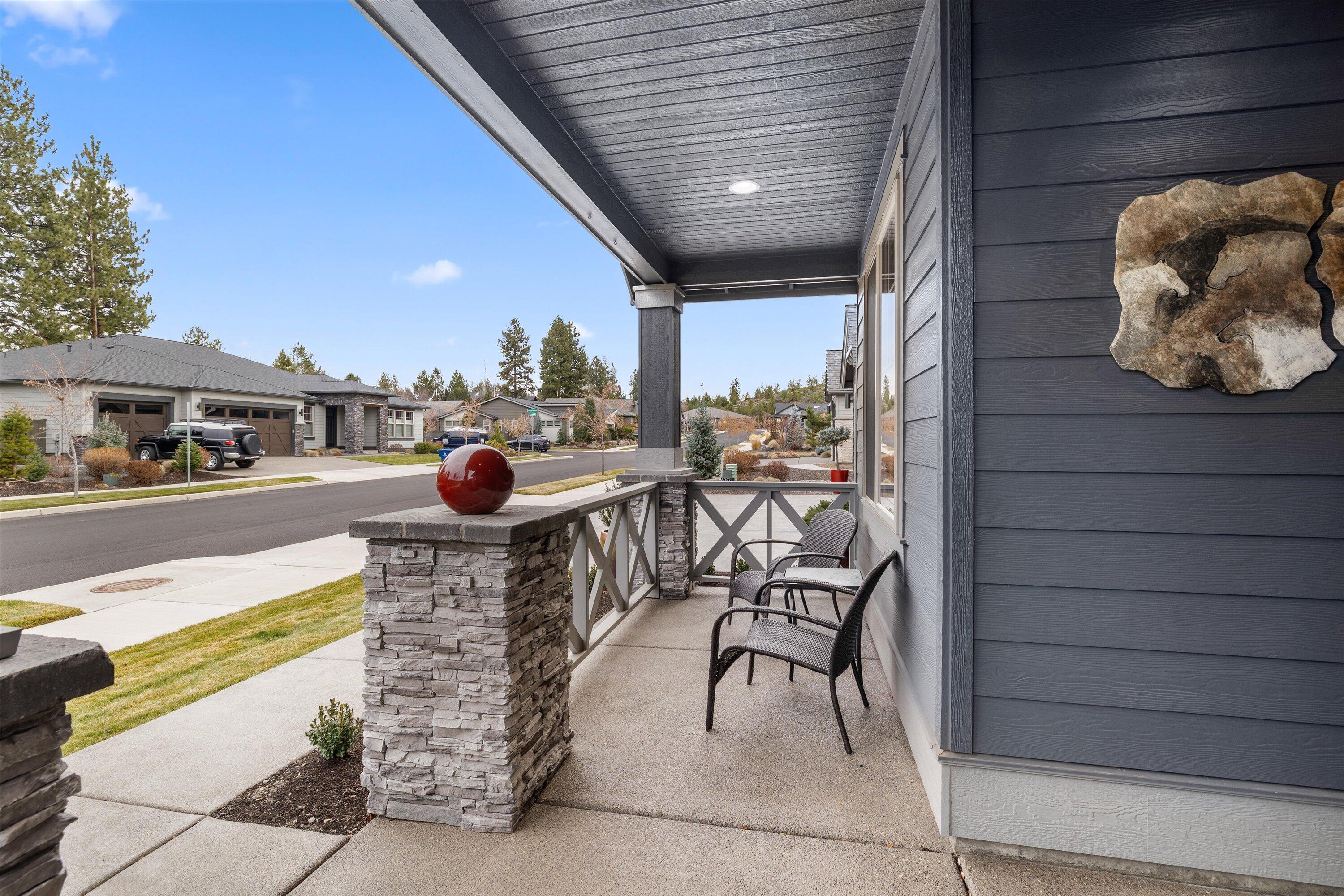 60873 SW Headwaters Loop