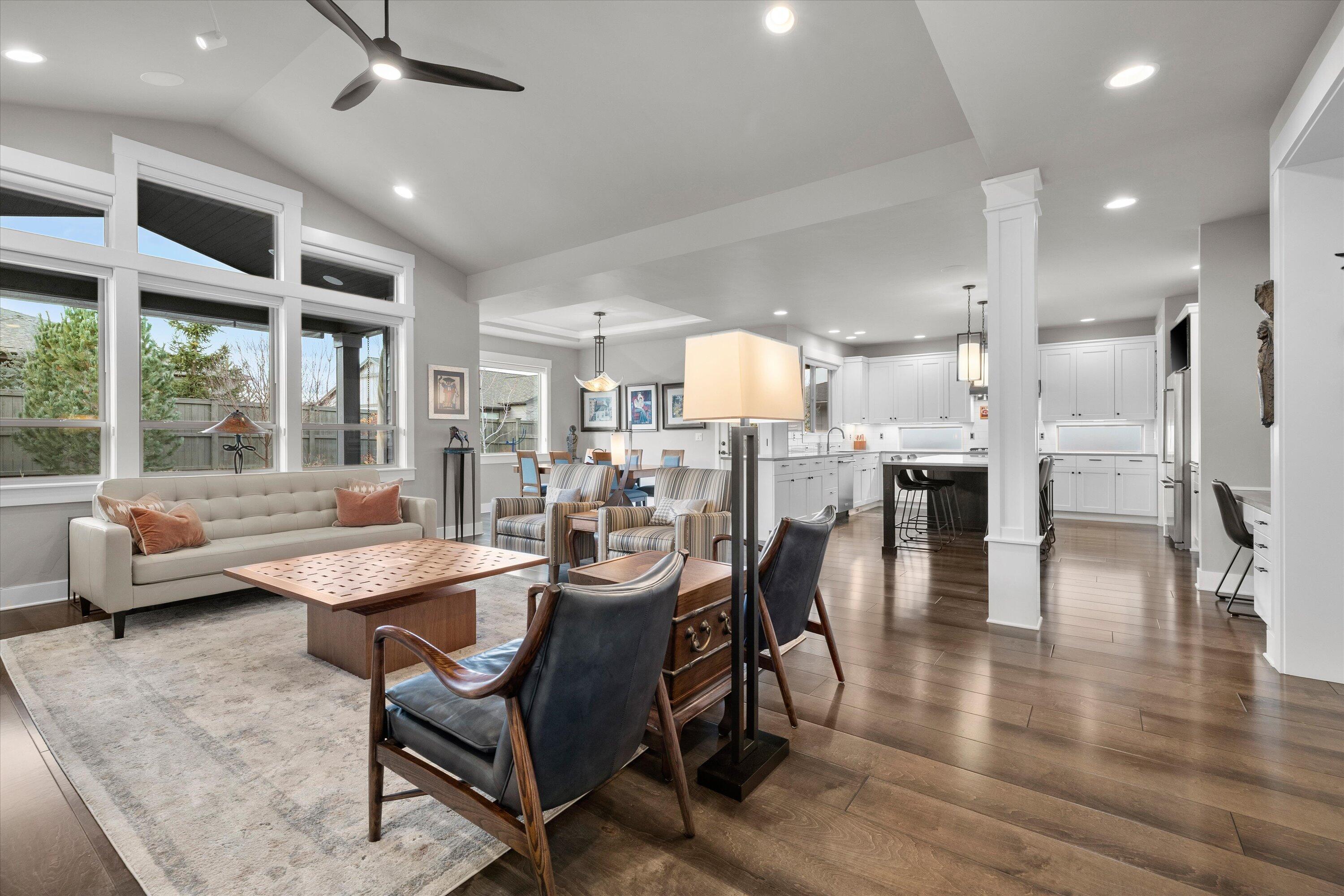 60873 SW Headwaters Loop