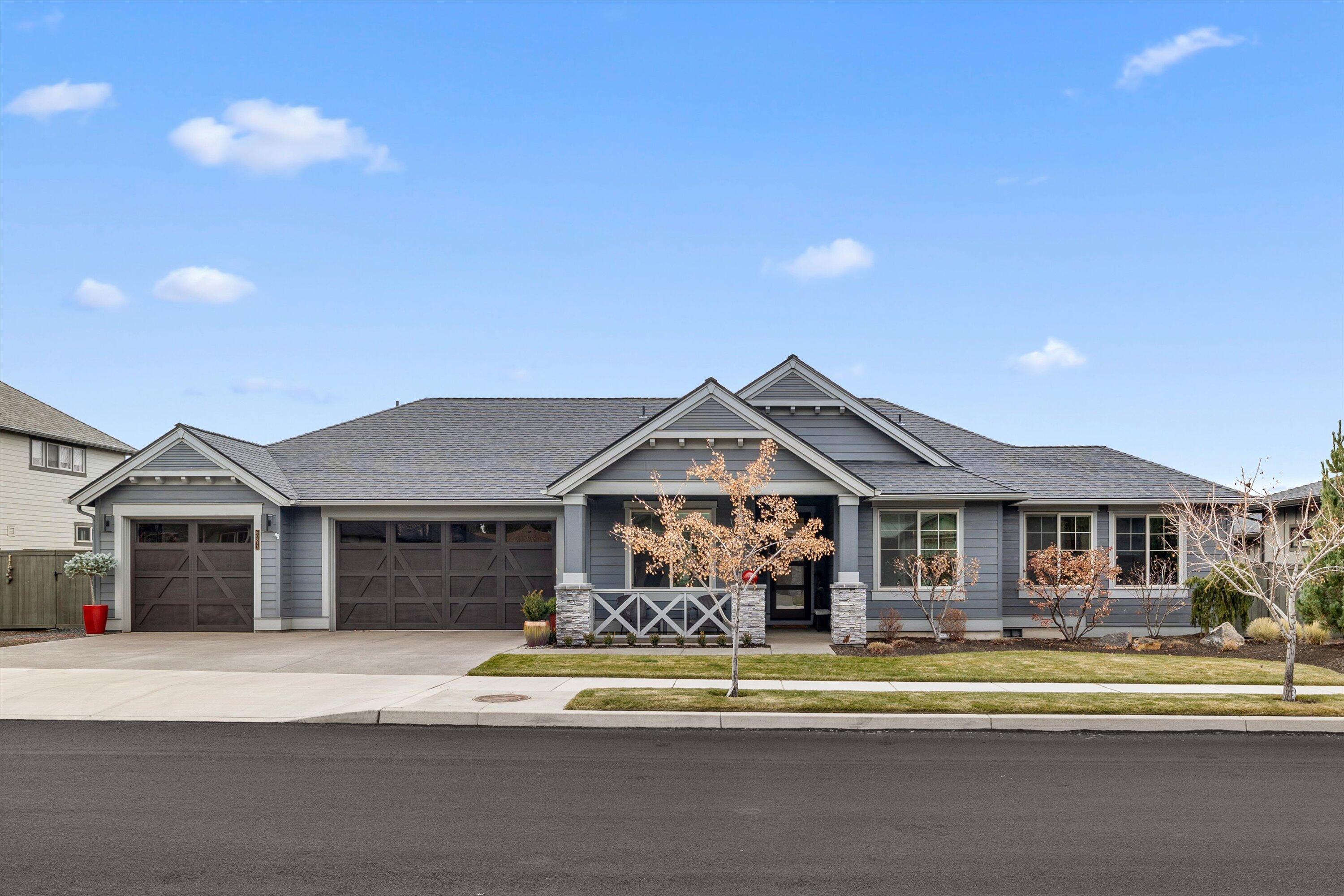 60873 SW Headwaters Loop