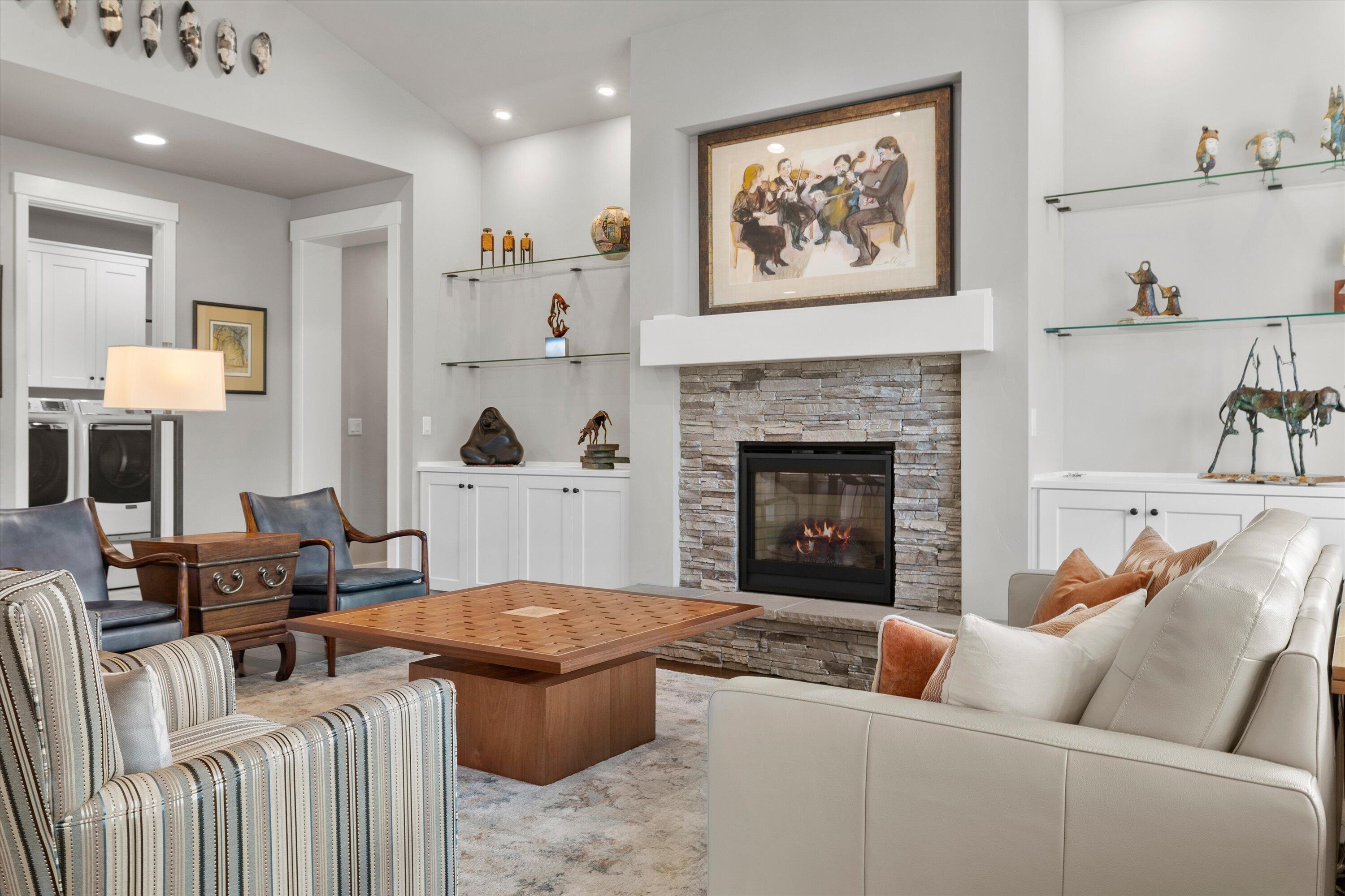 60873 SW Headwaters Loop