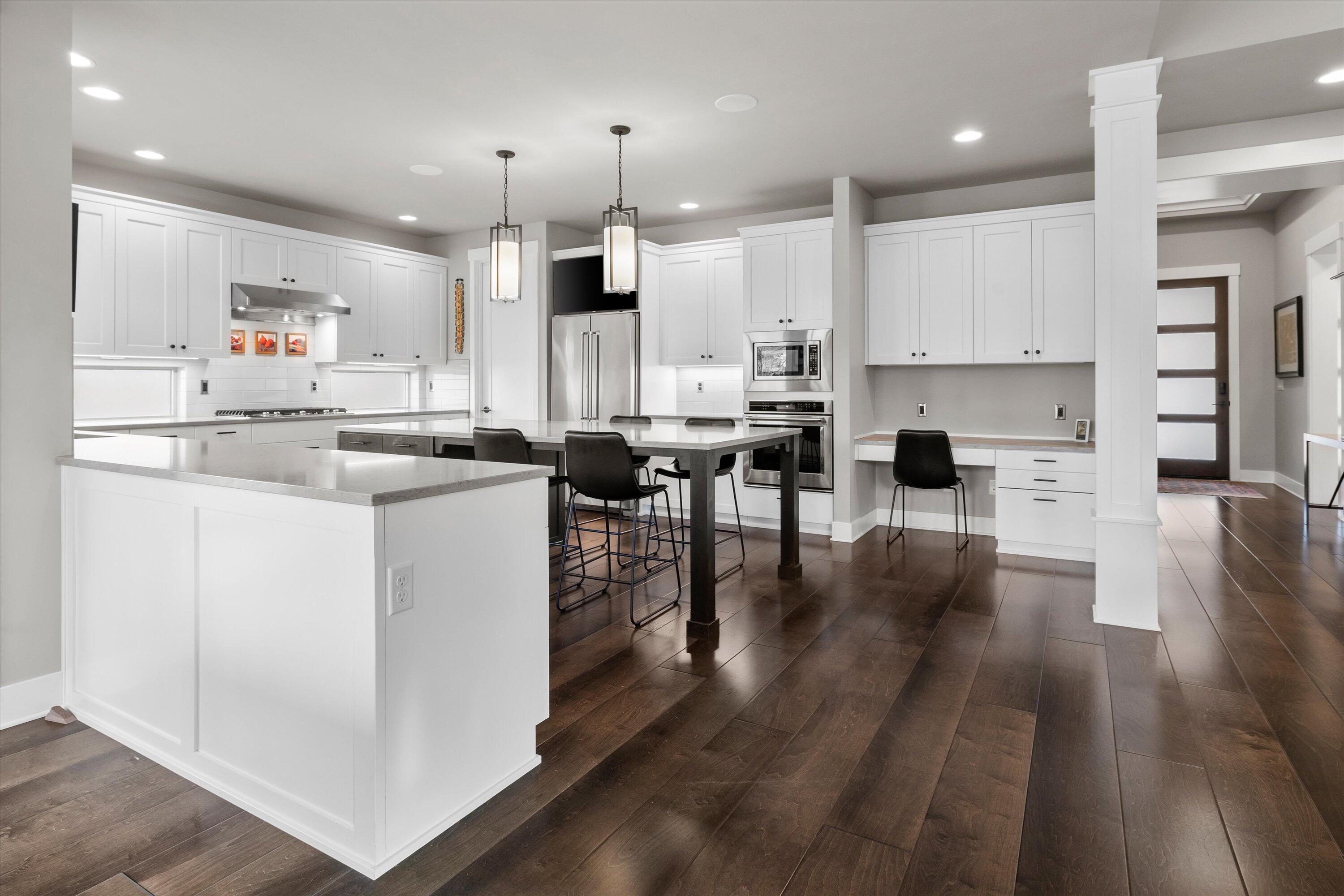 60873 SW Headwaters Loop