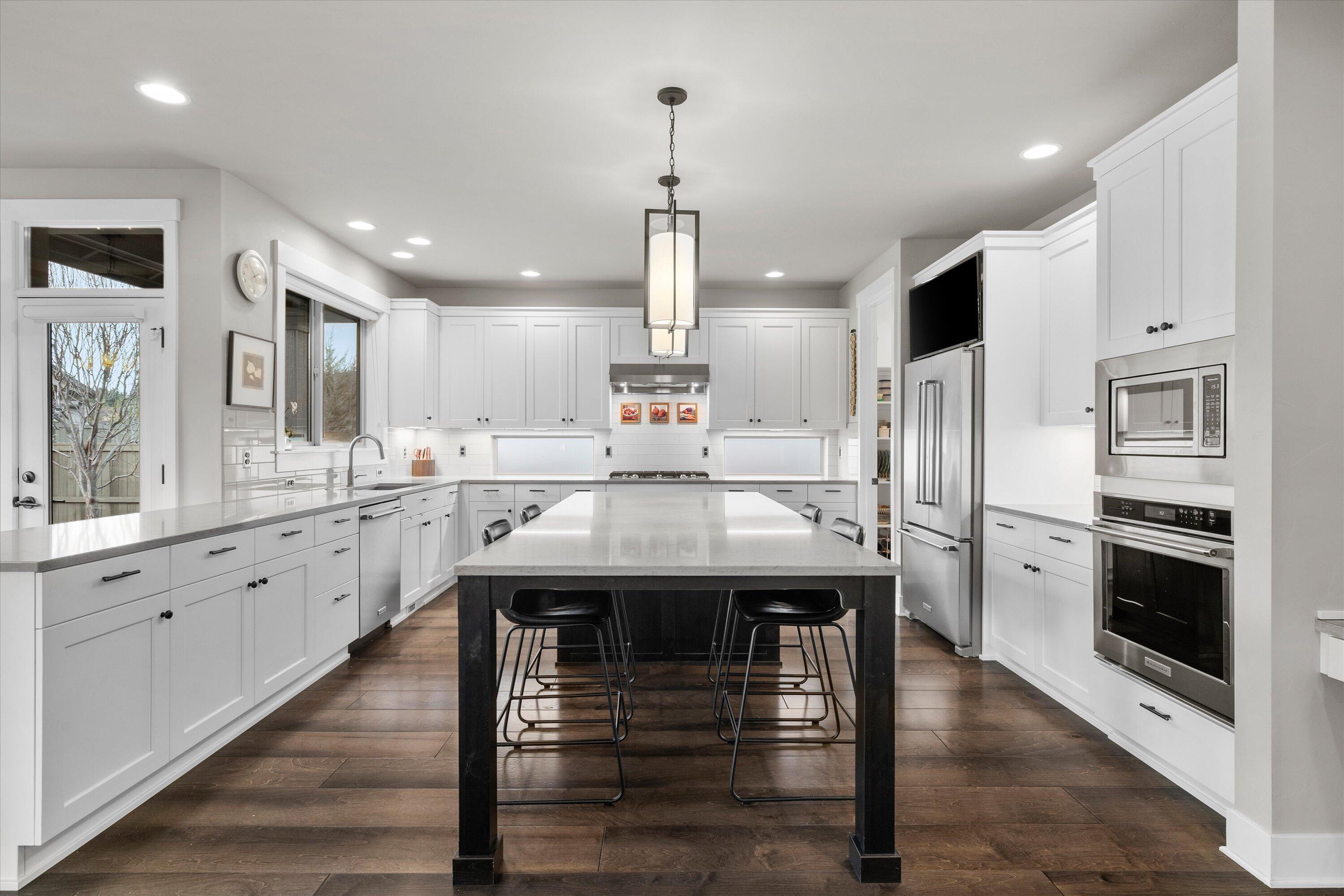 60873 SW Headwaters Loop