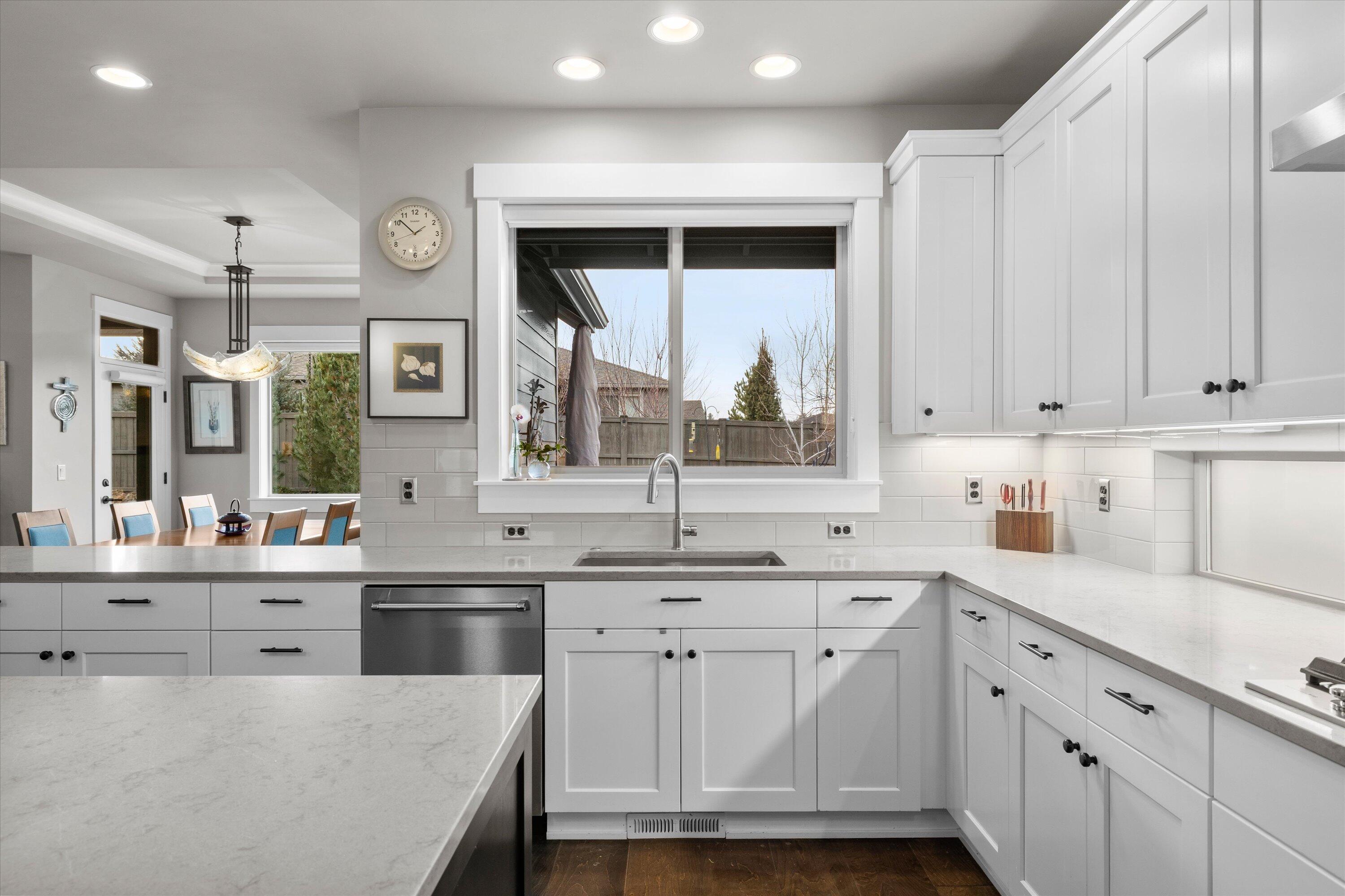 60873 SW Headwaters Loop