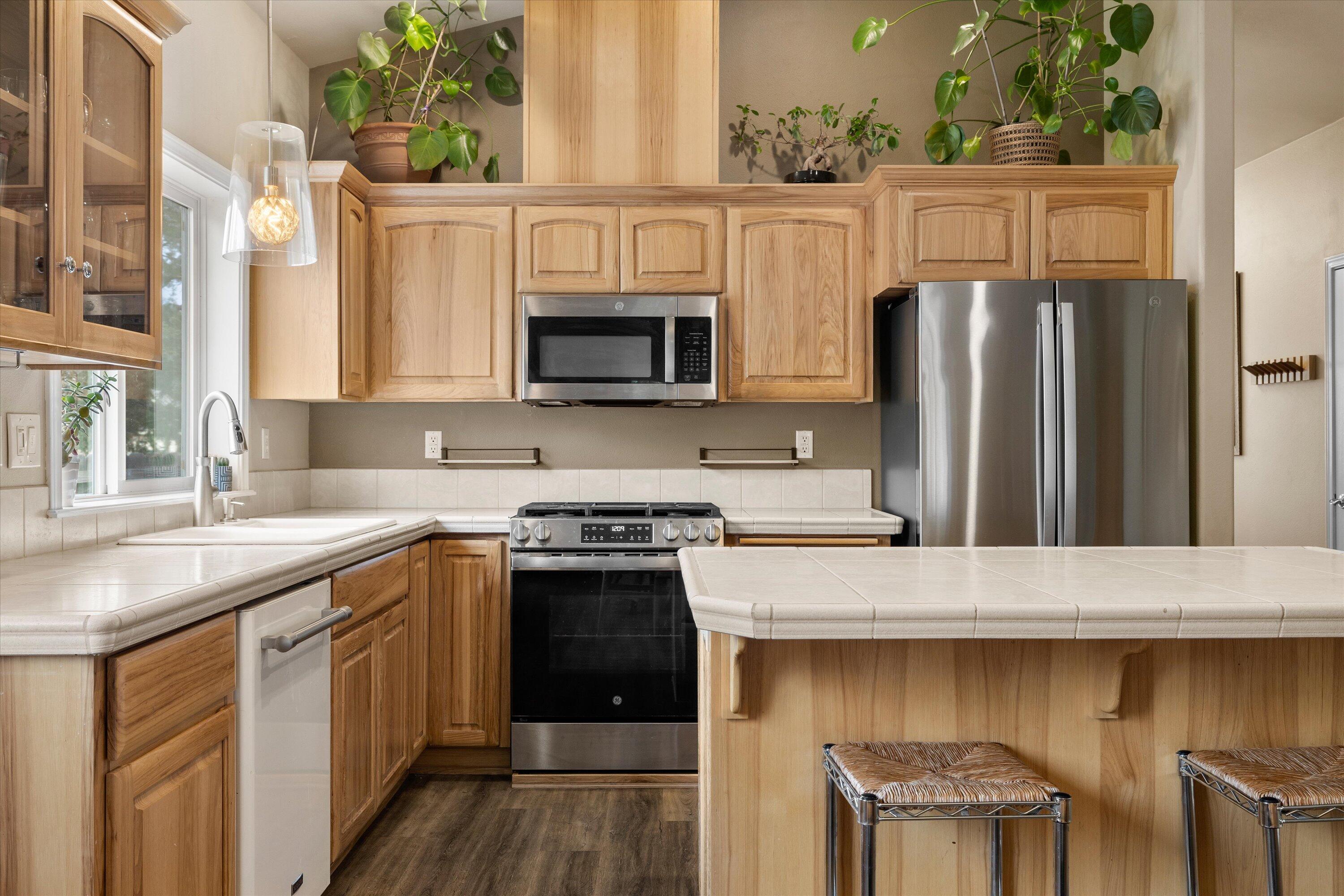 301 SE Springer Court