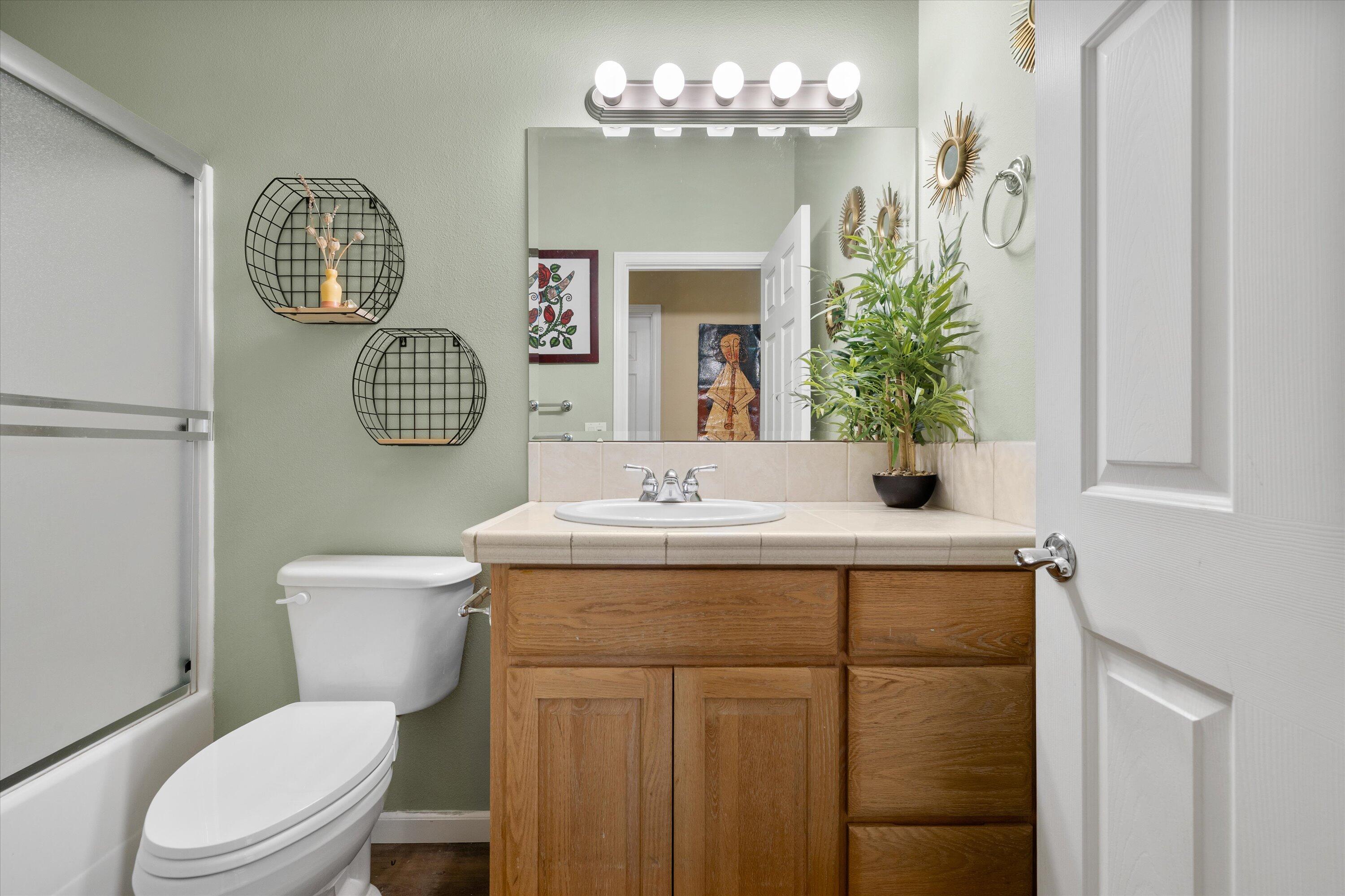 301 SE Springer Court