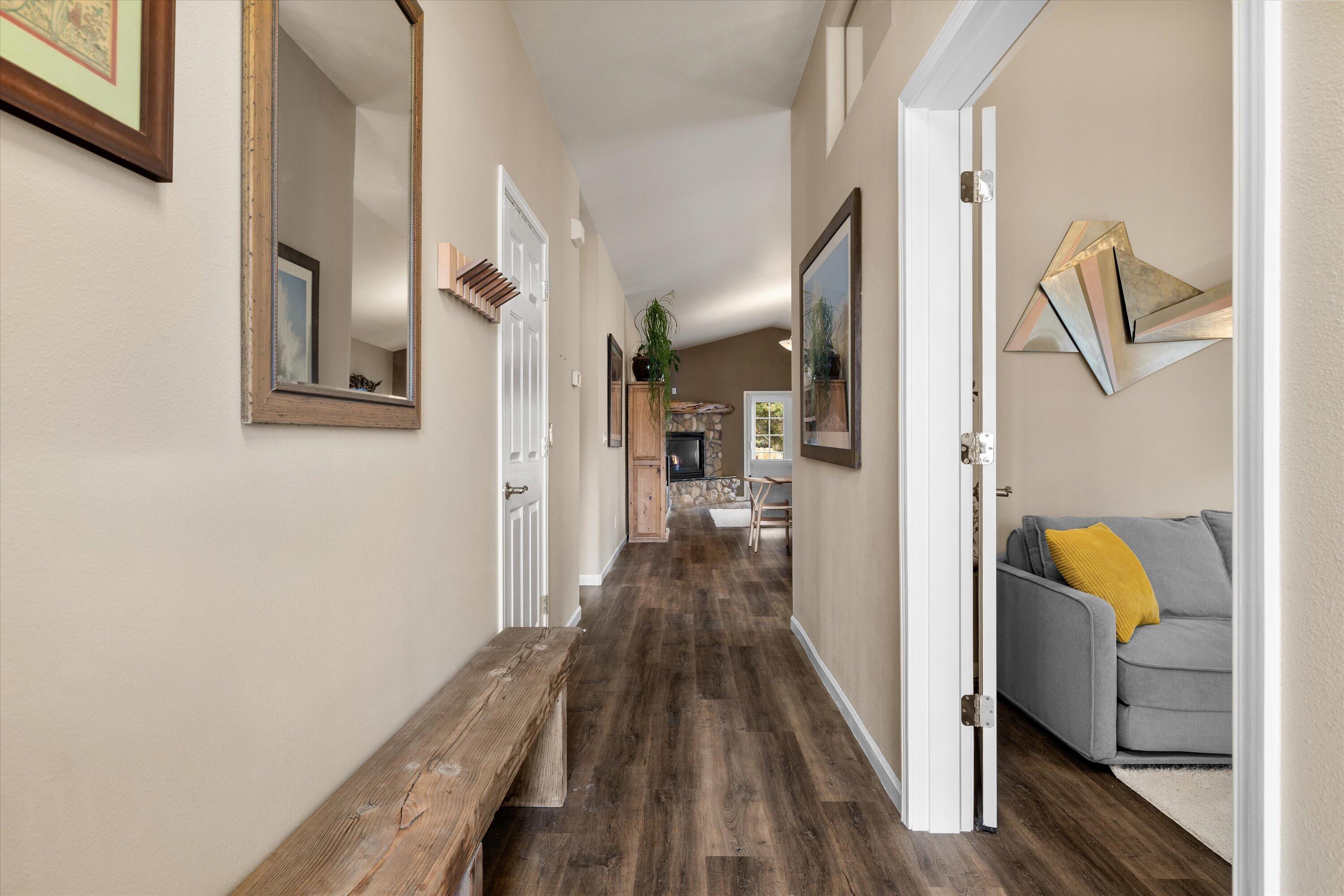 301 SE Springer Court