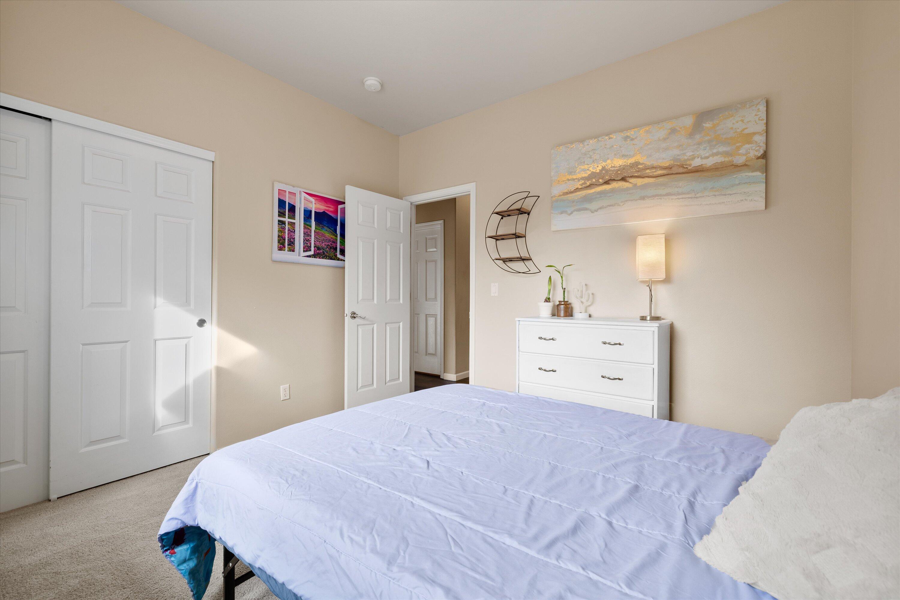 301 SE Springer Court