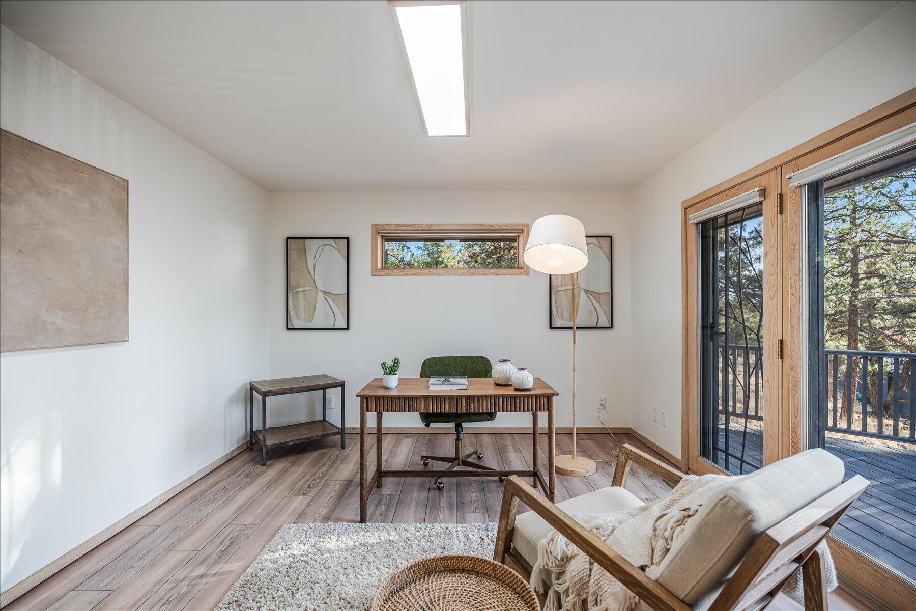 1295 NW City View Drive