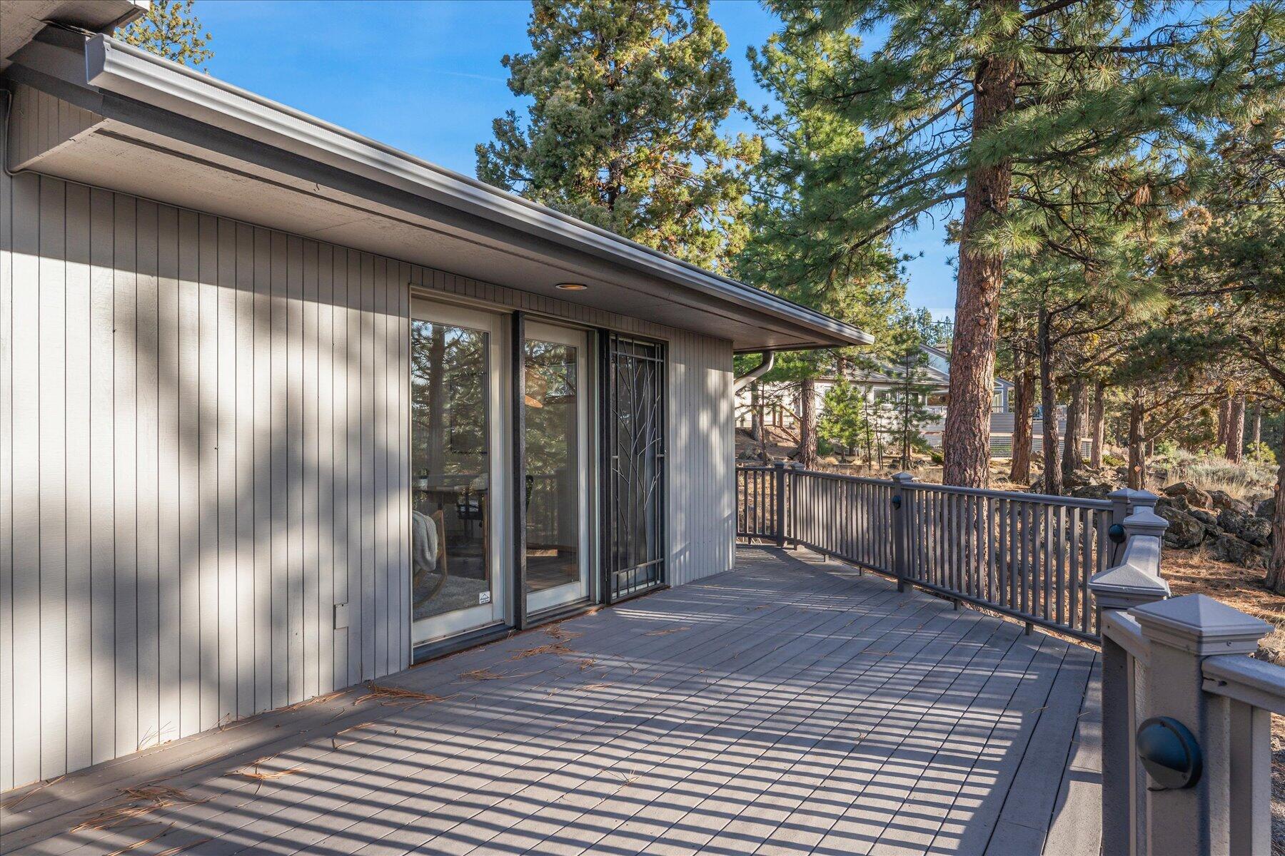 1295 NW City View Drive